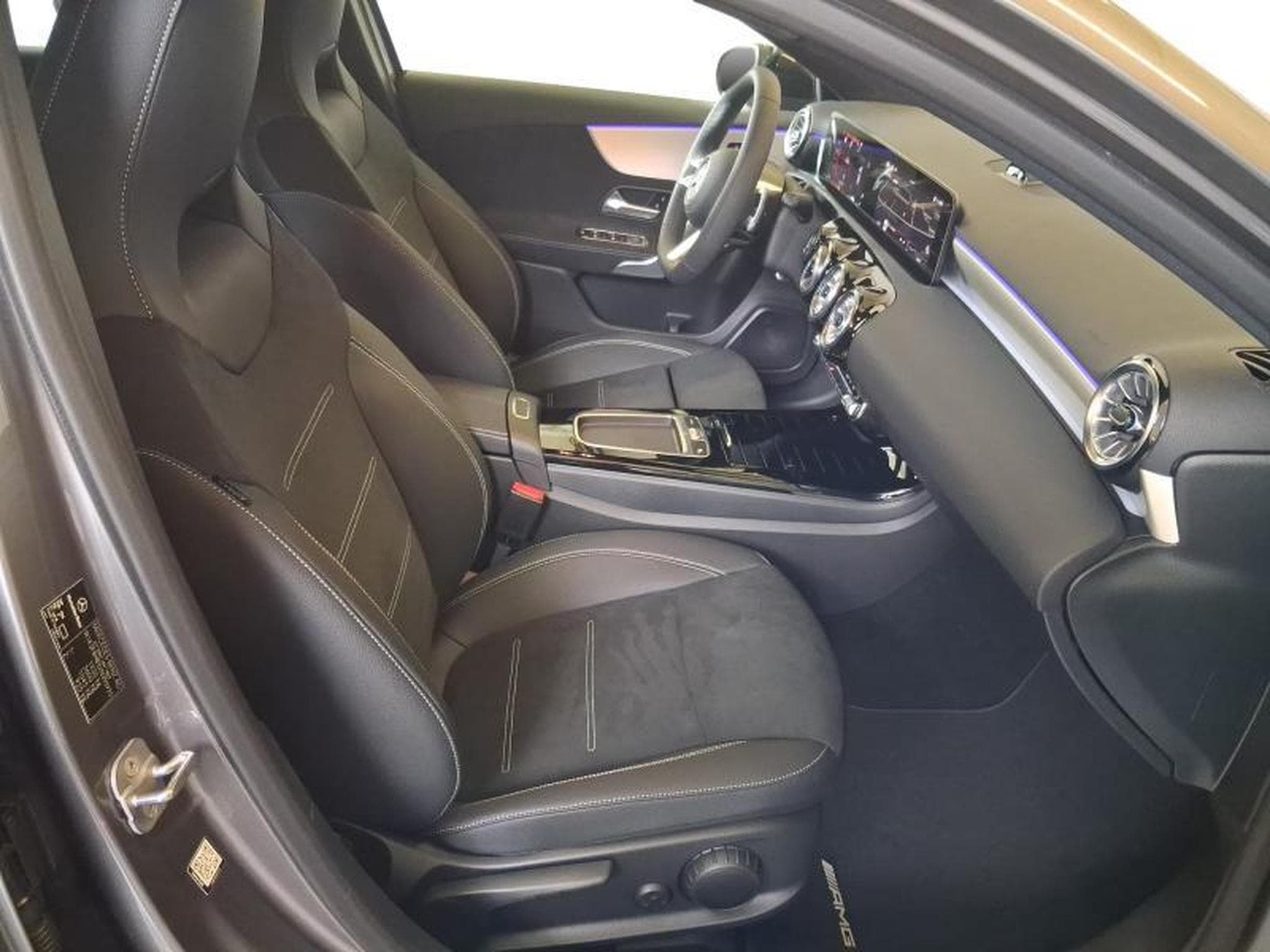 Mercedes A 200 AMG Line (2026) - Foto 10