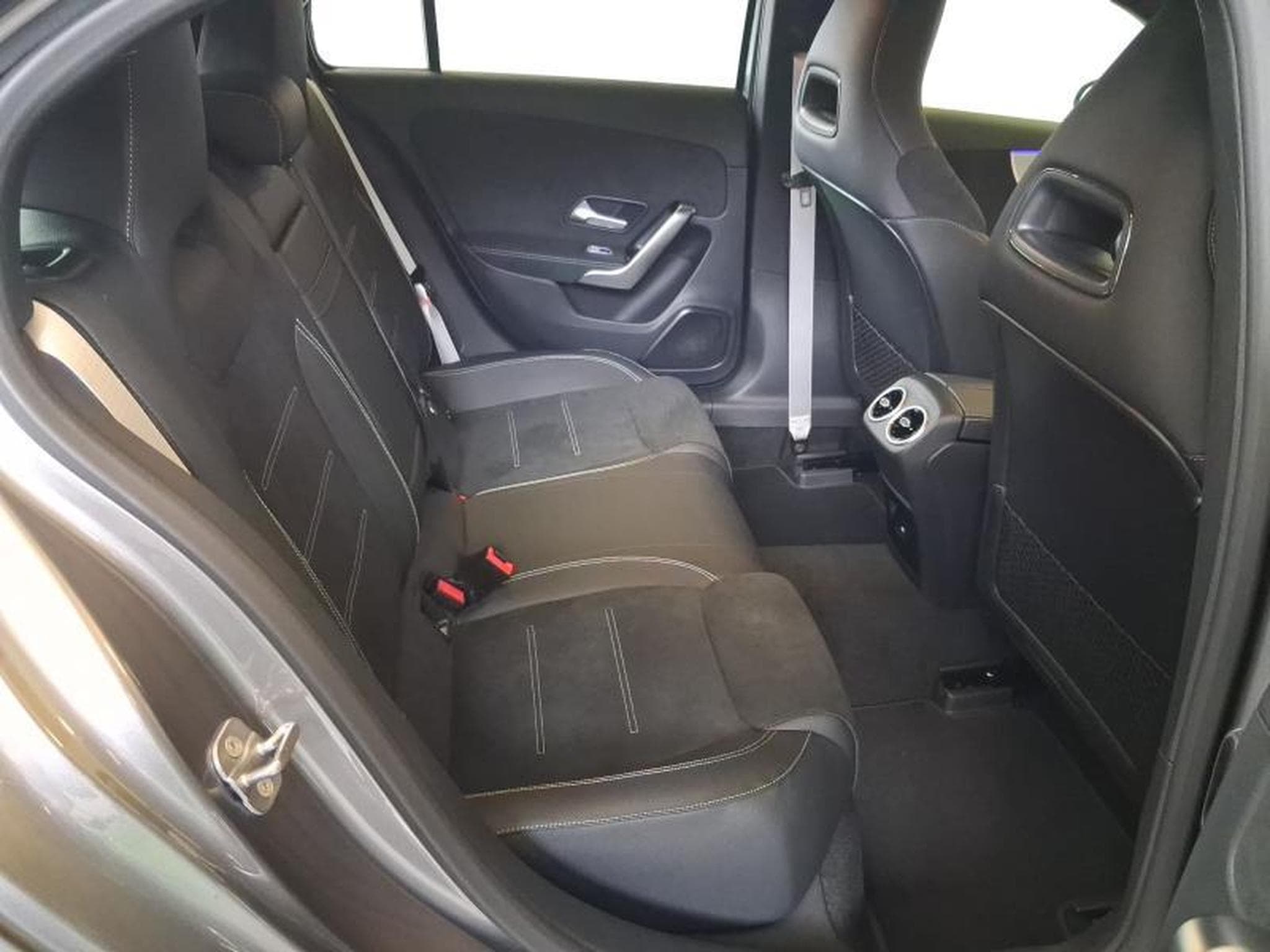 Mercedes A 200 AMG Line (2026) - Foto 11
