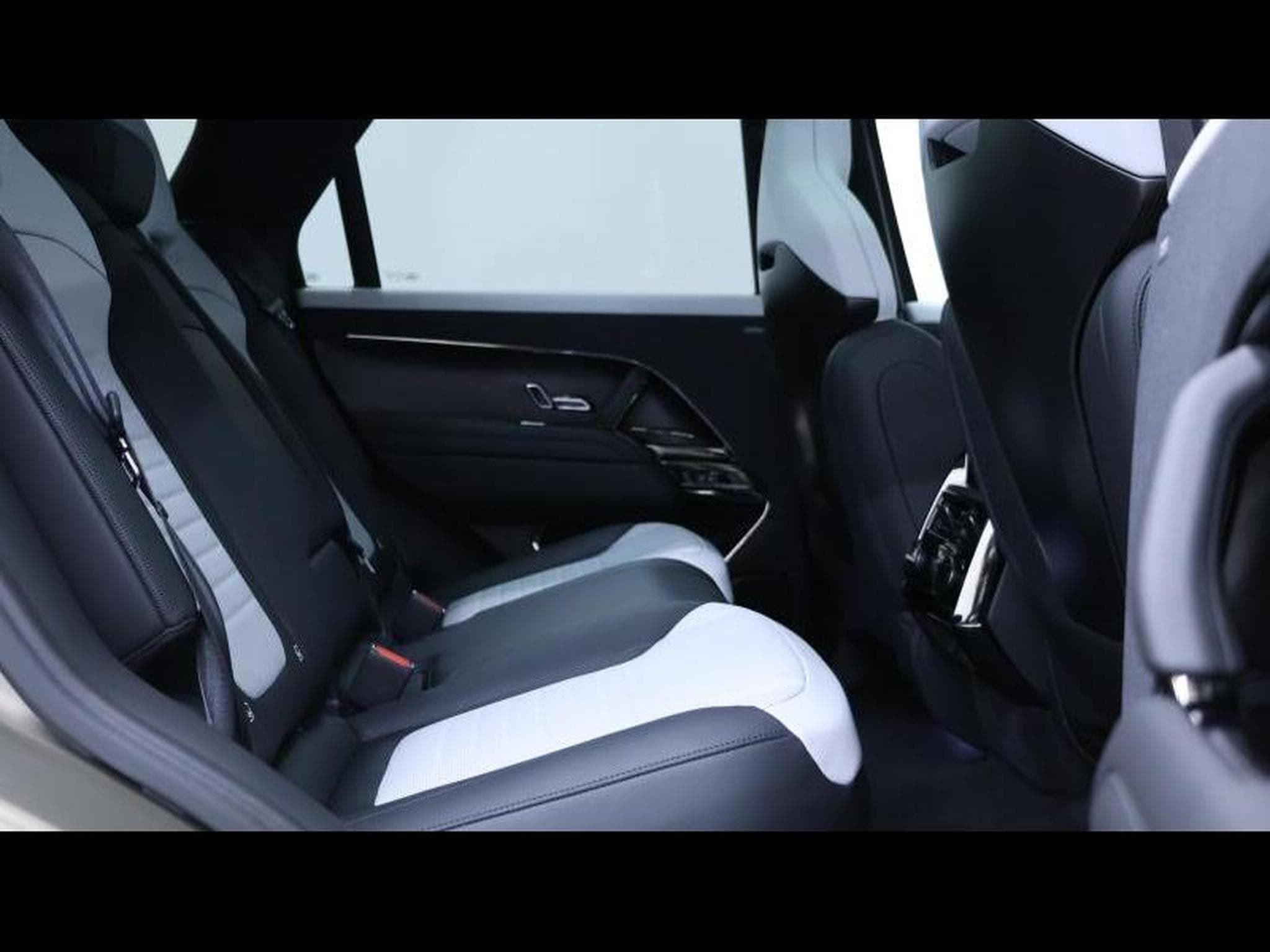 Land-Rover Range Rover Sport SV Edition One (2024) - Foto 11