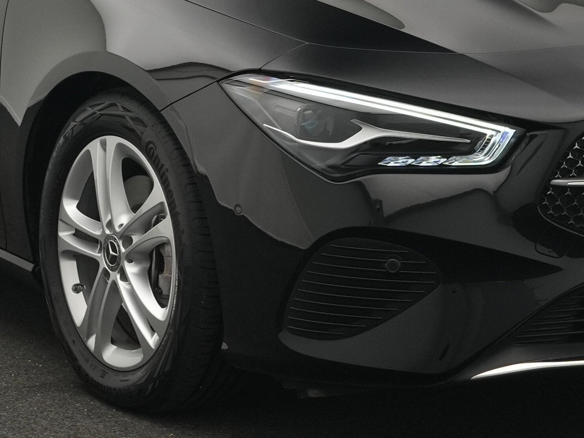 Mercedes CLA 180 LED+Kamera+Totw+MBUX (2024) - Photo 9