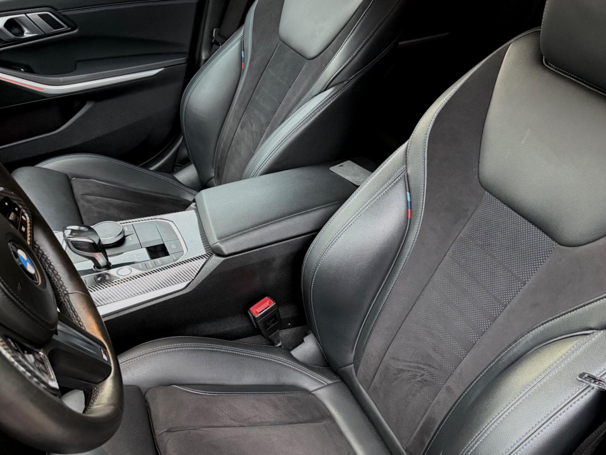 BMW 318 M sport (2020) - Photo 9