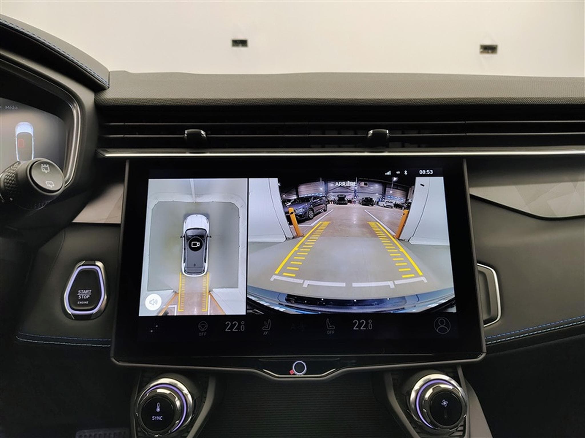 Lynk & Co 01 1.5 Turbo PHEV NAVI / FULL LED / TOIT PANO / CAMERA / JA 20" (2025) - Photo 19