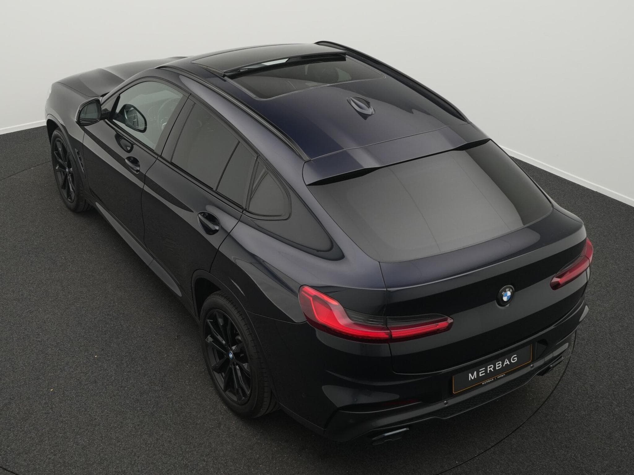 BMW M4 X4 0d (2019) - Foto 13