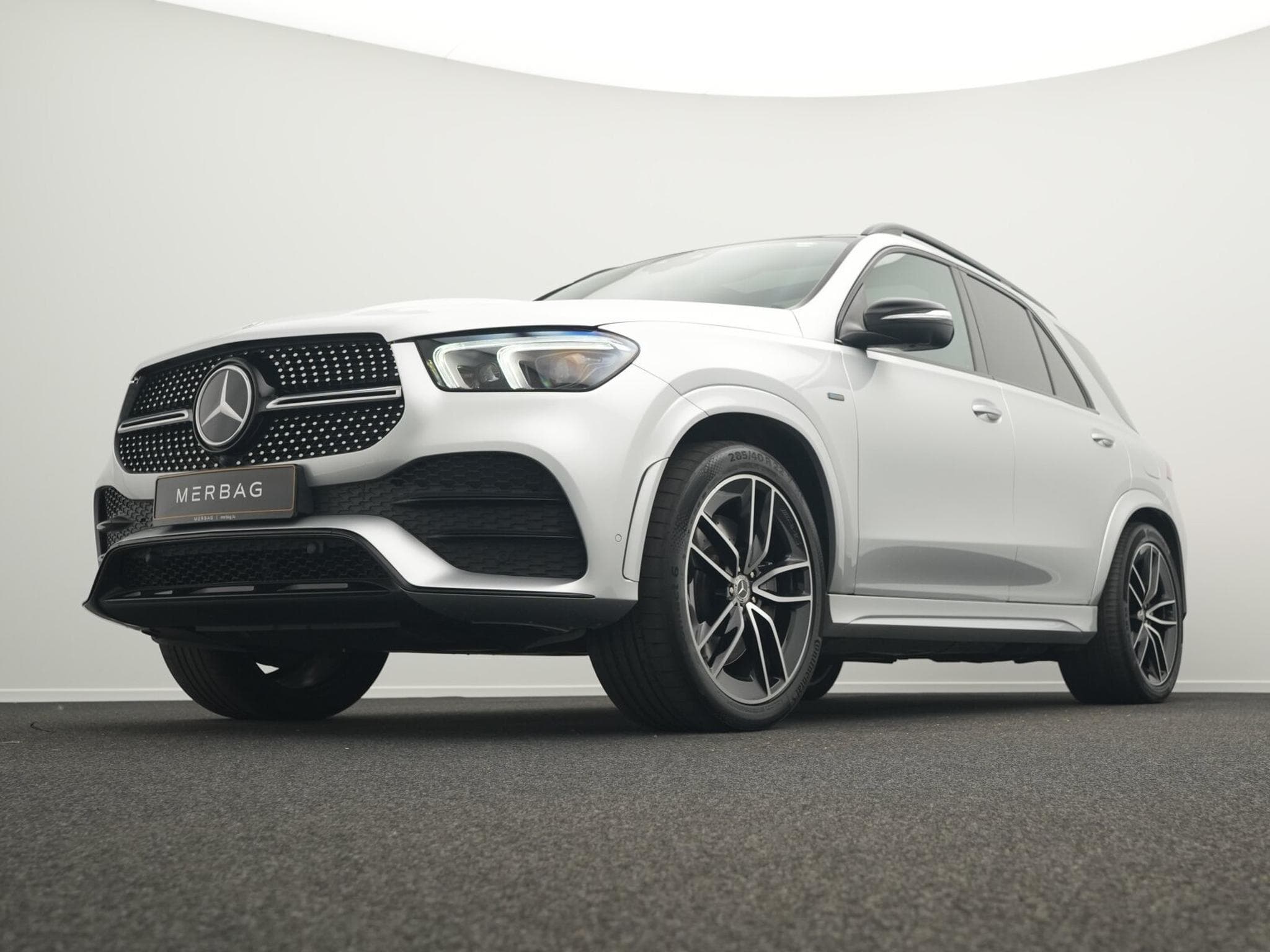 Mercedes GLE 350 de 4M AMG-Line Multi+Pano+Memo+Night+Bur (2021) - Photo 10