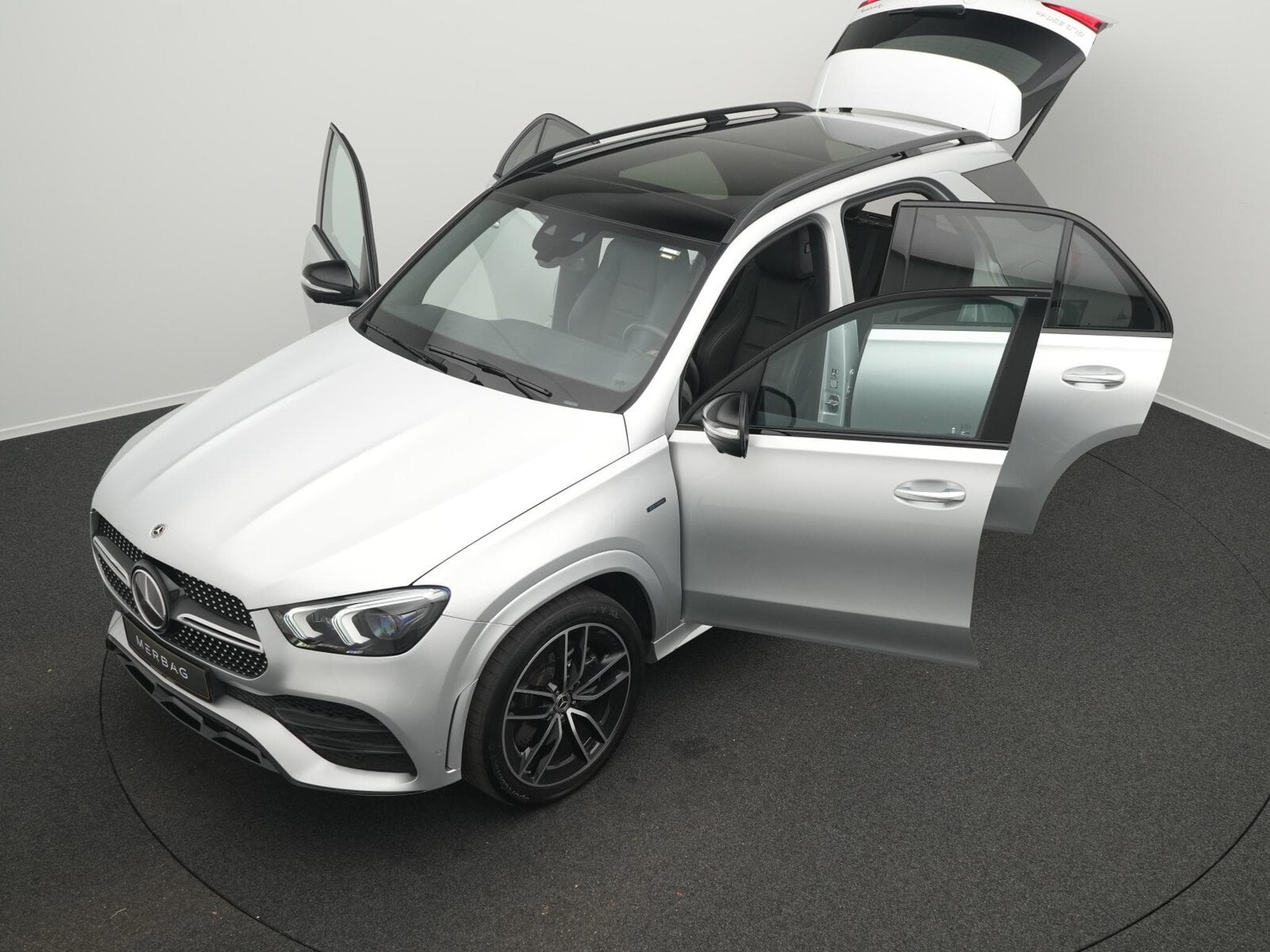 Mercedes GLE 350 de 4M AMG-Line Multi+Pano+Memo+Night+Bur (2021) - Photo 14