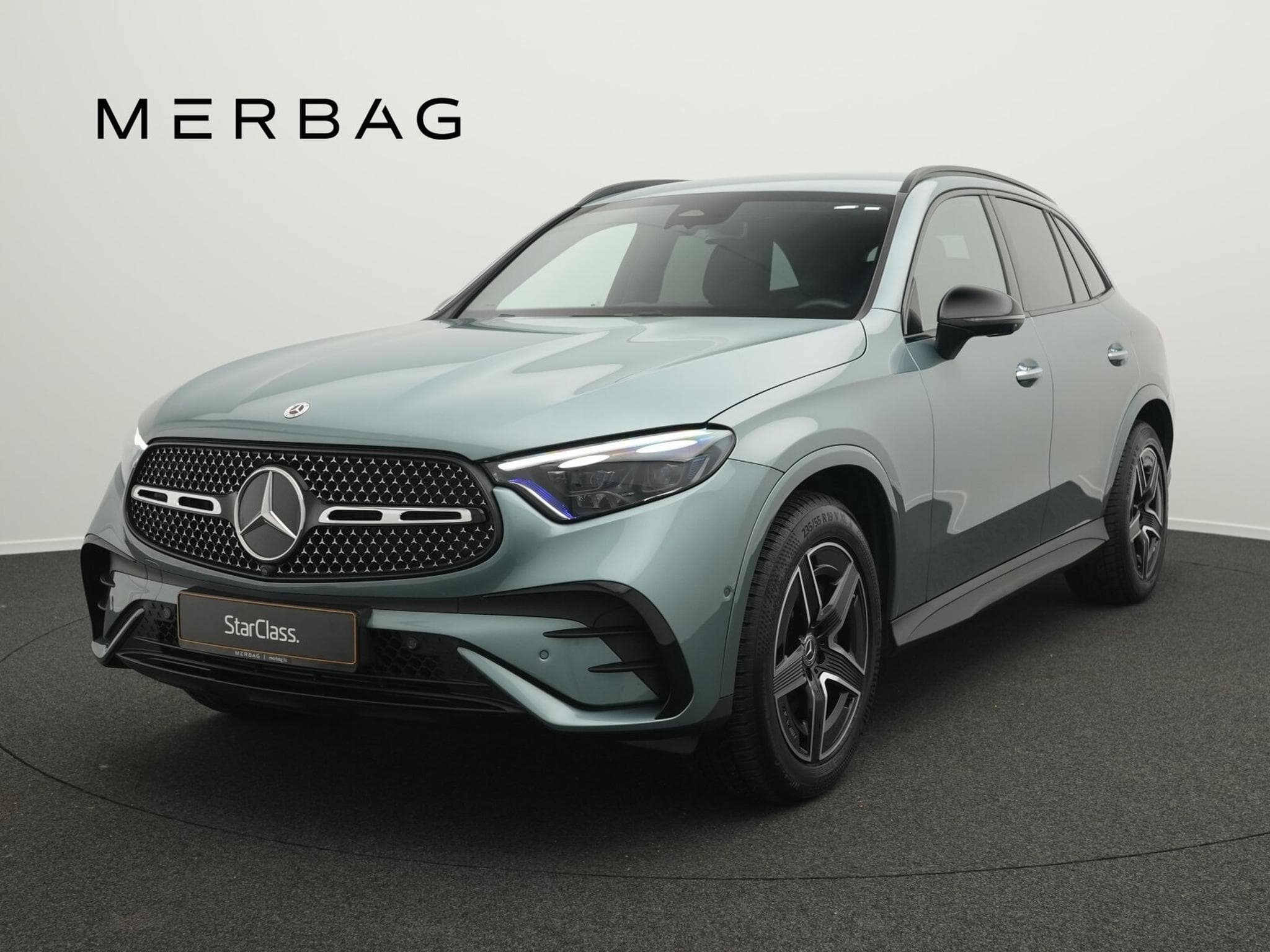 Mercedes GLC 300 d 4M AMG-Line Digital+AHK+19"+Night+Memo (2025) - Photo 1