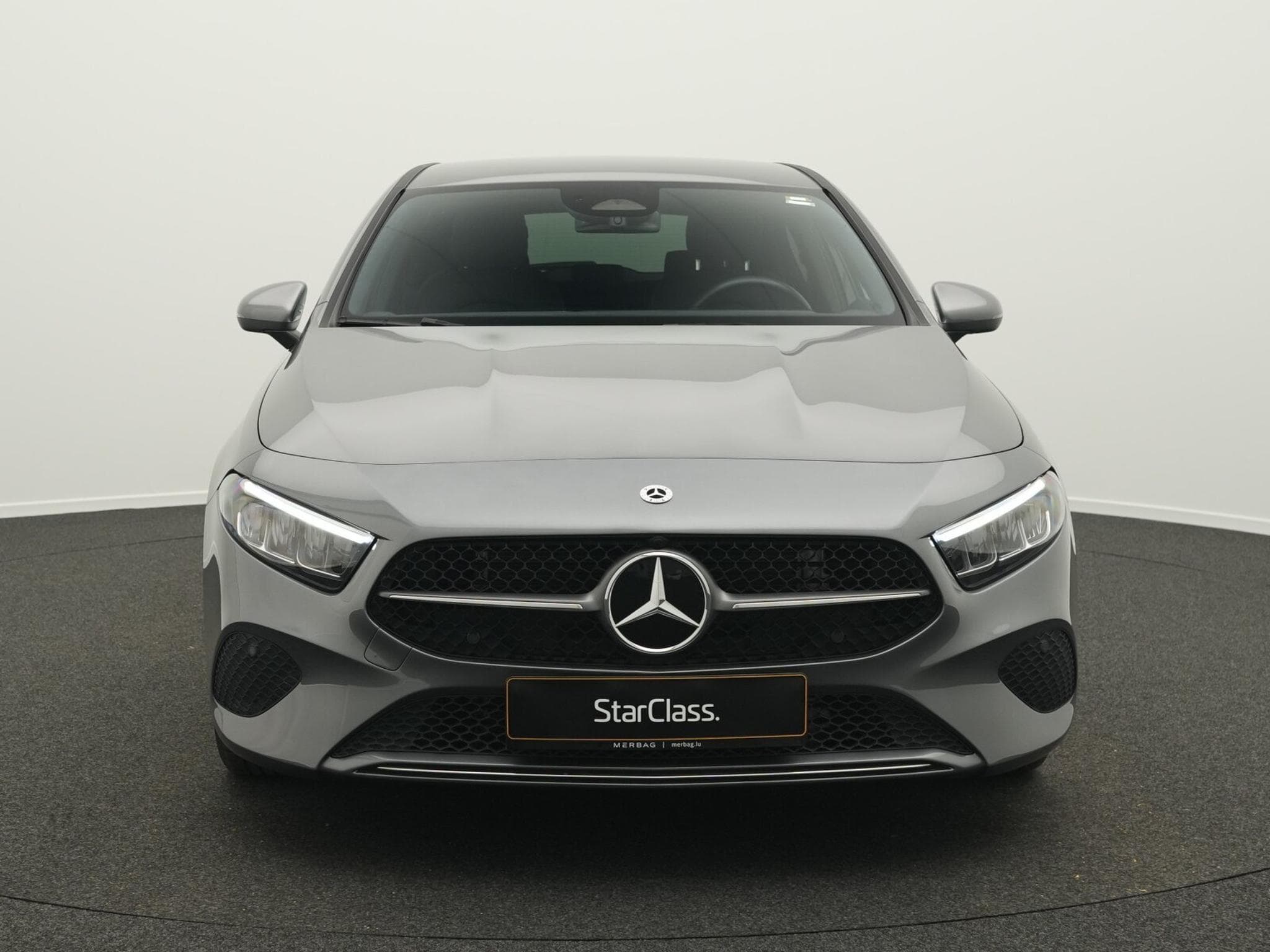 Mercedes A 180 d Progressive LED+Kamera+PTS (2025) - Photo 2