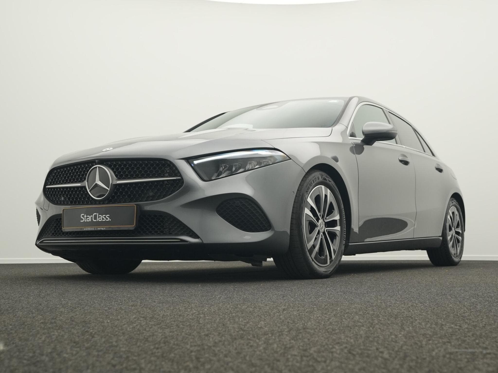Mercedes A 180 d Progressive LED+Kamera+PTS (2025) - Photo 10