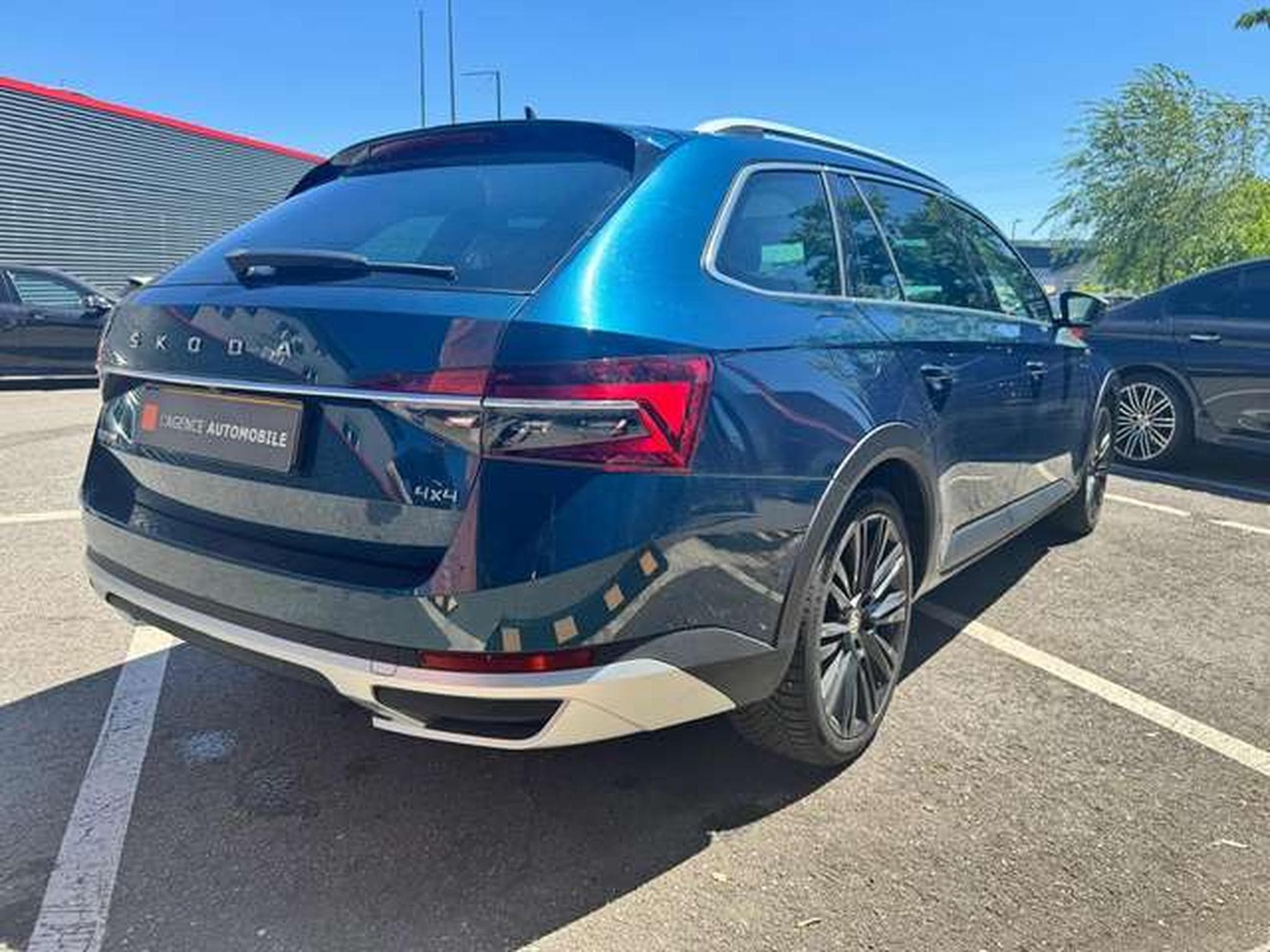 Skoda Superb 4x4 DSG Scout jusqu'à 48 mois de garantie (2020) - Photo 5