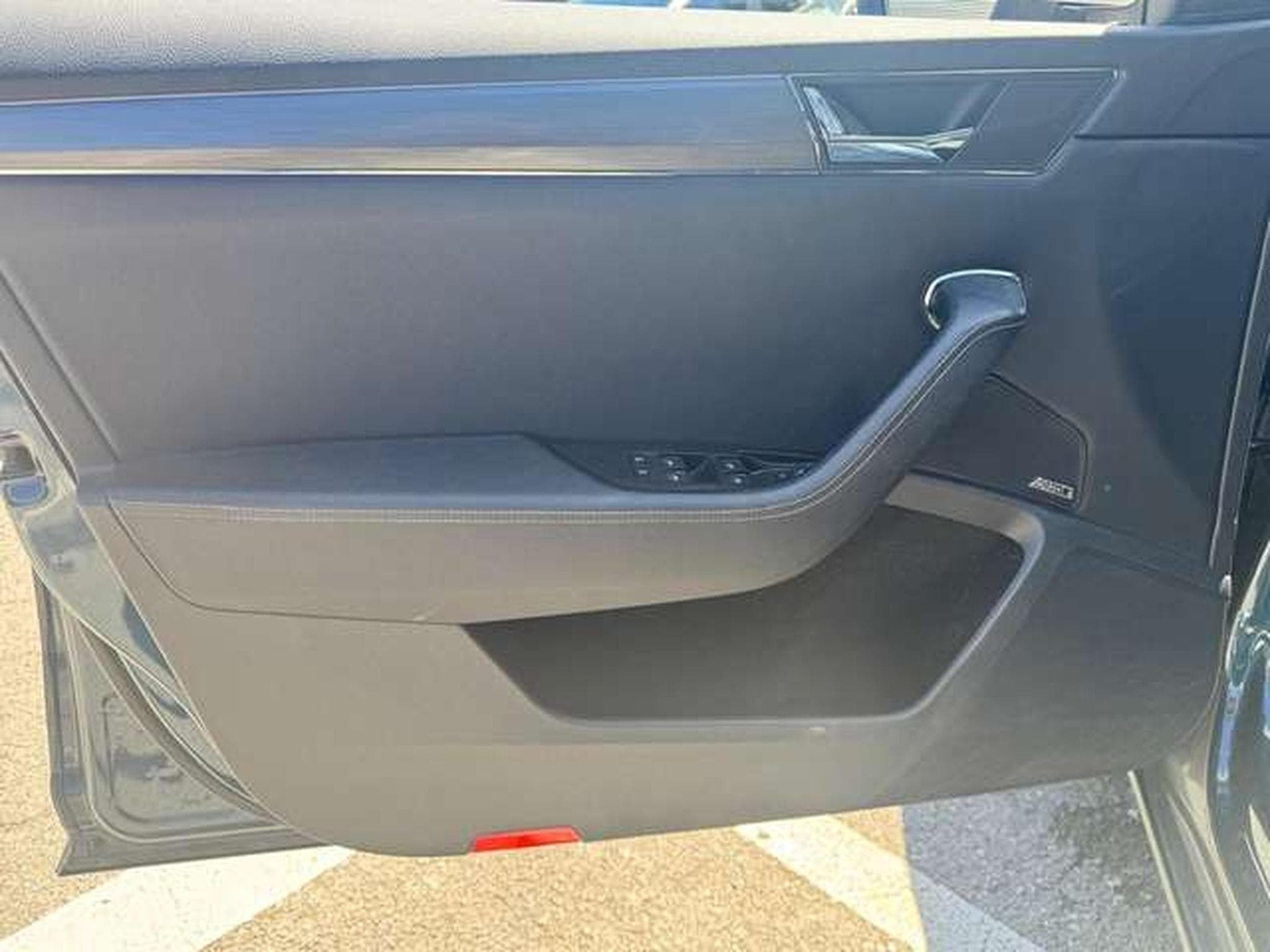 Skoda Superb 4x4 DSG Scout jusqu'à 48 mois de garantie (2020) - Photo 8