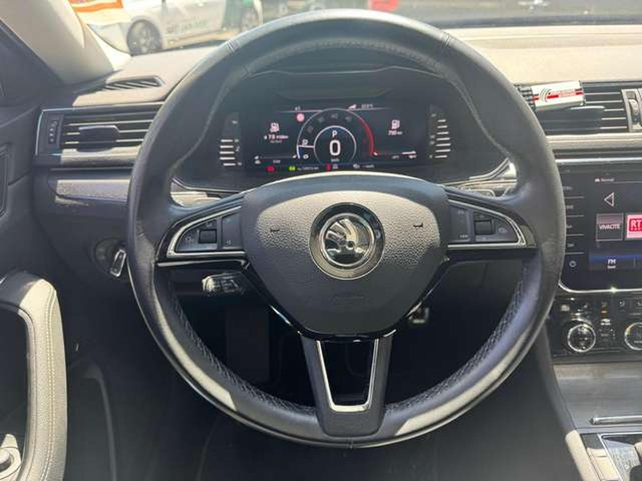 Skoda Superb 4x4 DSG Scout jusqu'à 48 mois de garantie (2020) - Photo 12