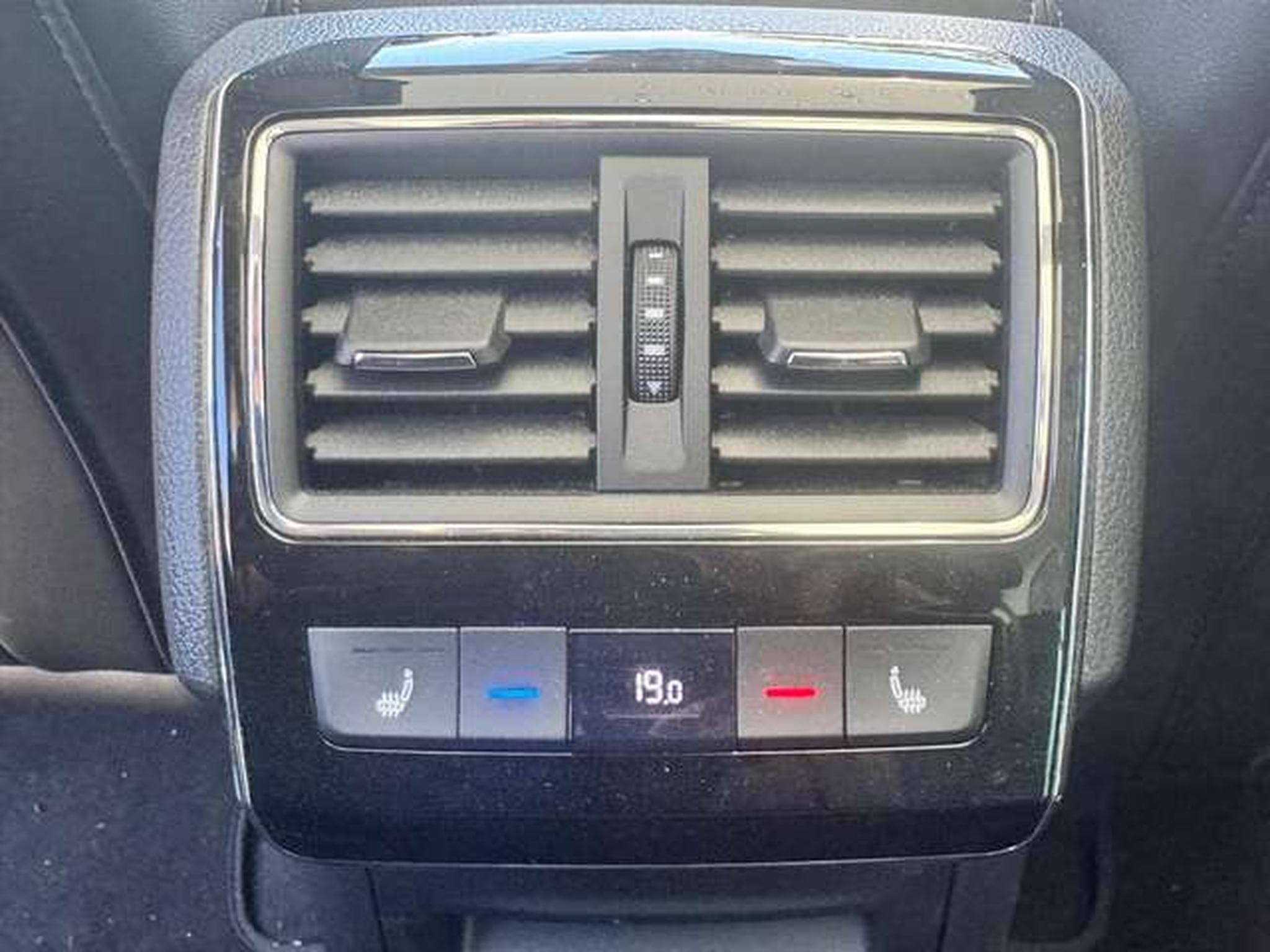 Skoda Superb 4x4 DSG Scout jusqu'à 48 mois de garantie (2020) - Photo 19