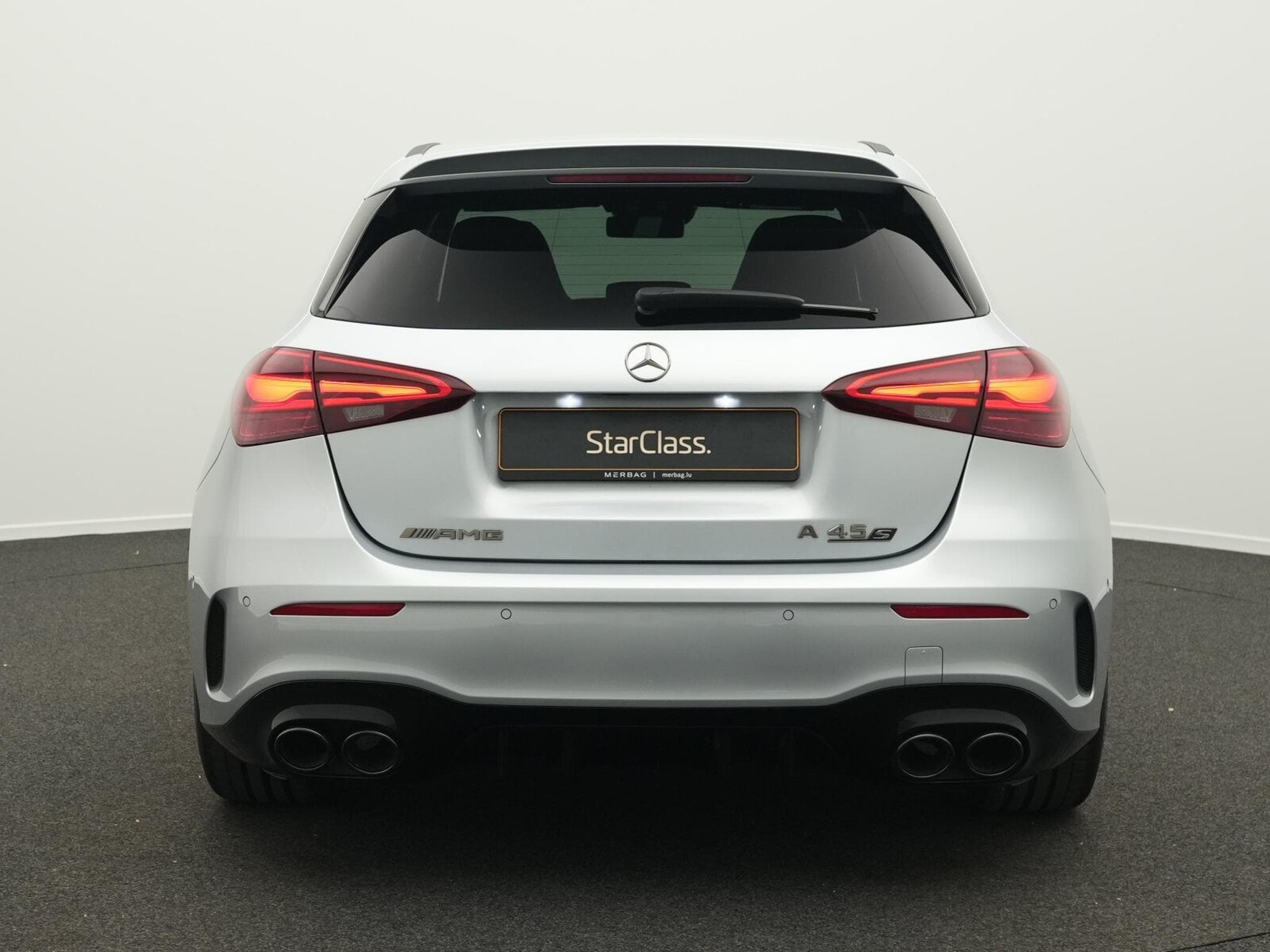Mercedes A 45 AMG A 45 S AMG 4MATIC Multi+360°+Pano+Headup+ (2025) - Photo 4