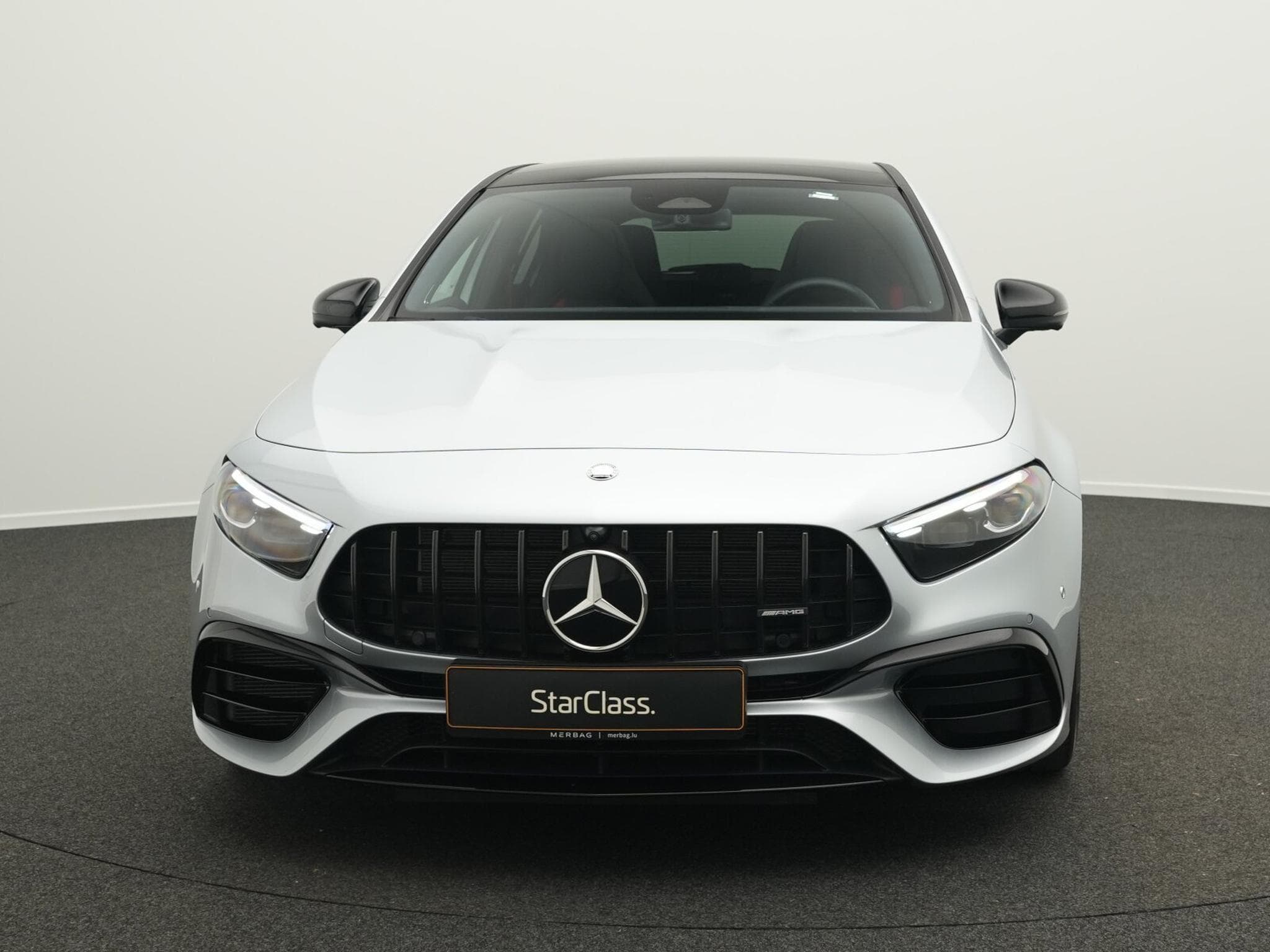 Mercedes A 45 AMG A 45 S AMG 4MATIC Multi+360°+Pano+Headup+ (2025) - Photo 2