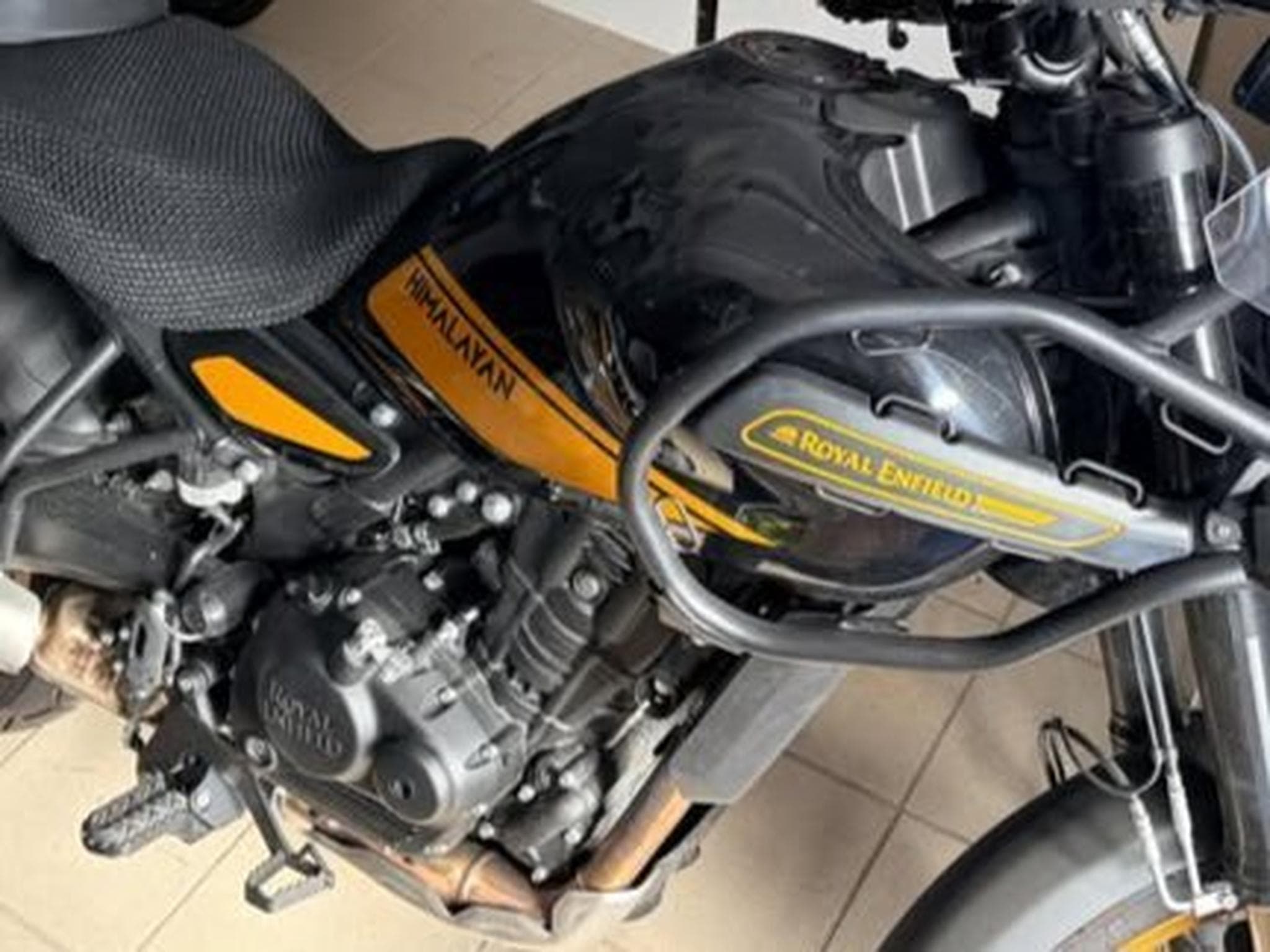 Royal Enfield Himalayan 2024 Royal Enfield Himalayan 450 Black (2024) - Photo 2