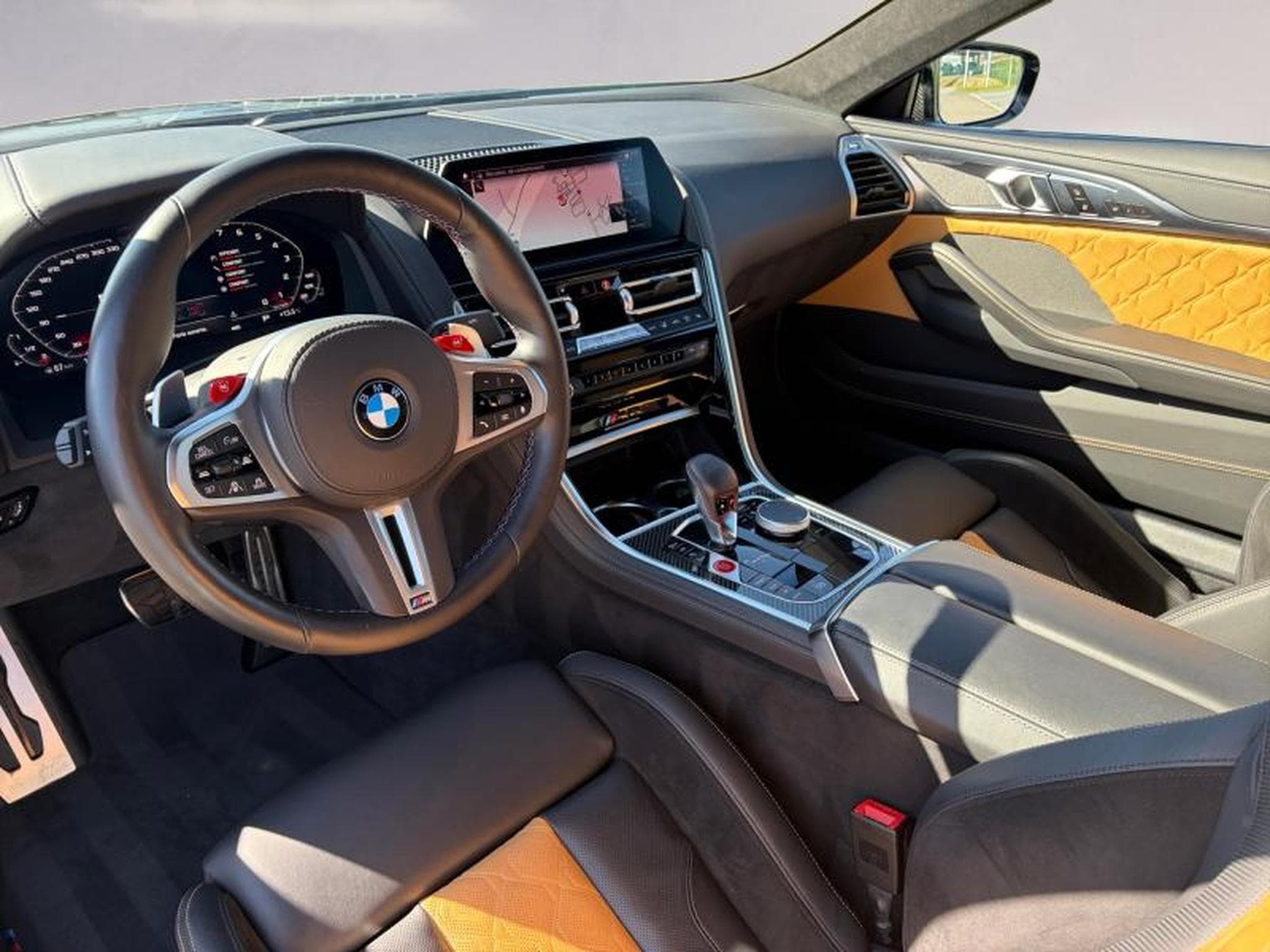 BMW M8 M8 Competition Coupé xDrive (2021) - Photo 6