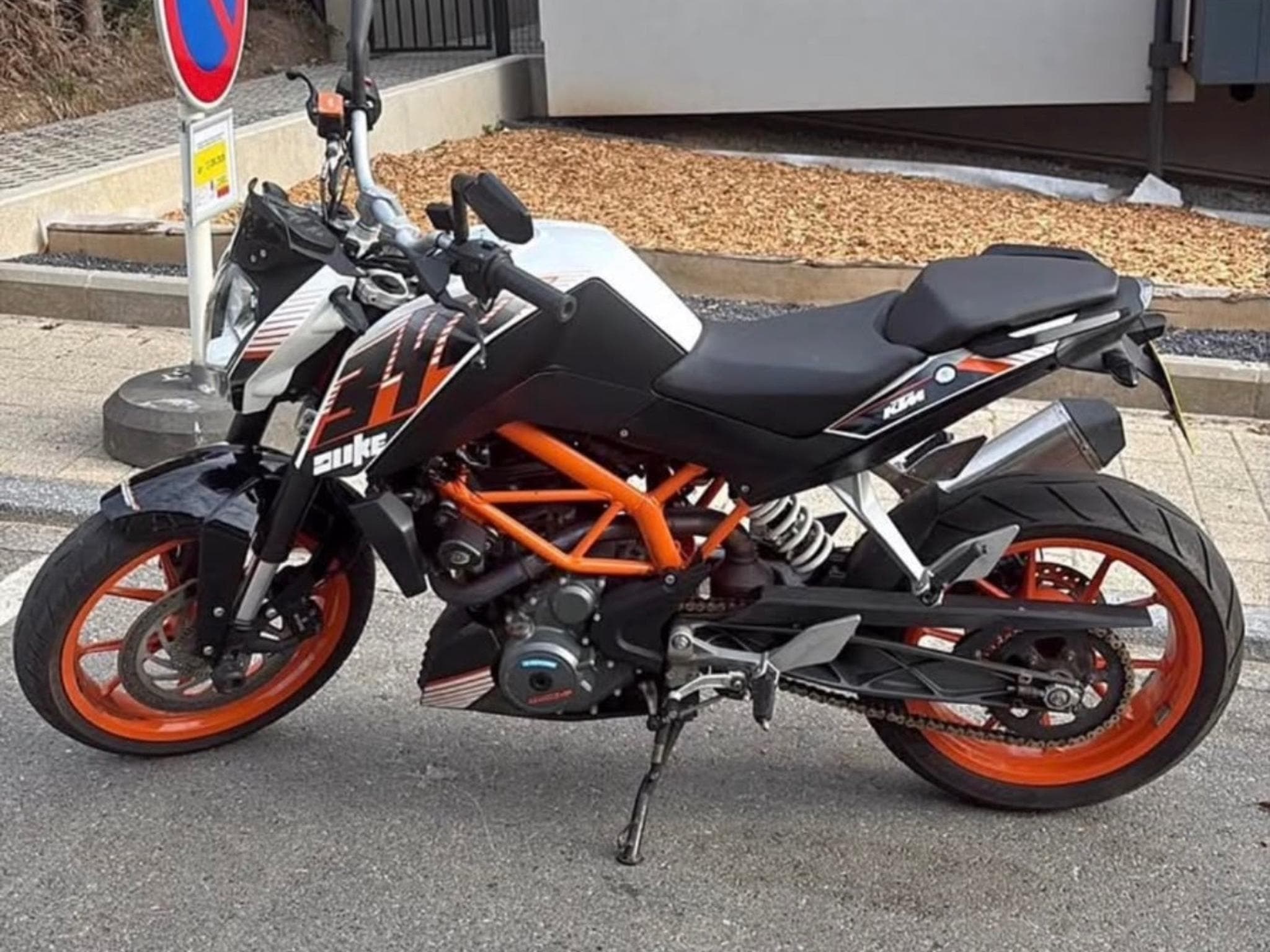 KTM Duke 390 (2016) - Photo 2