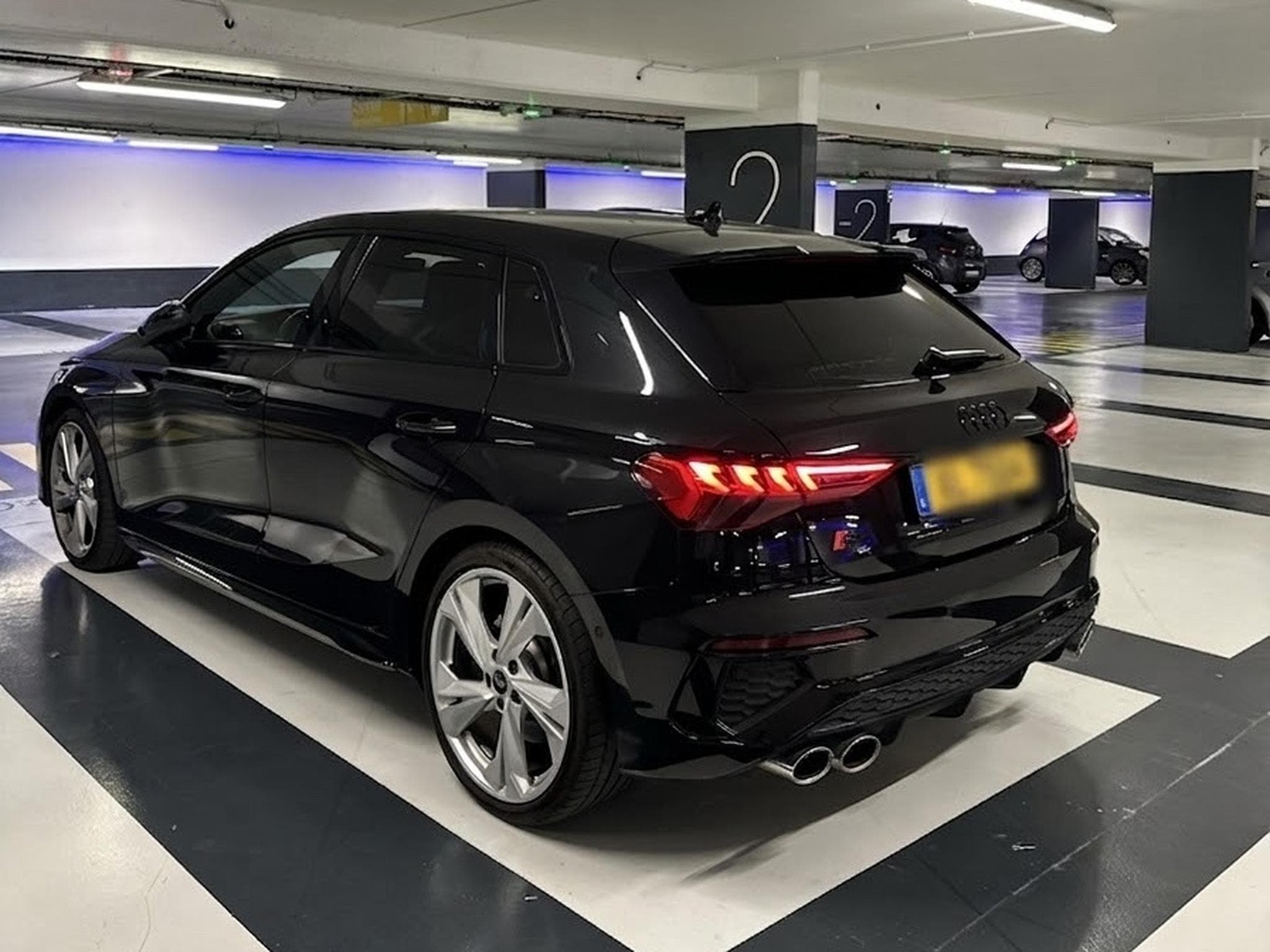 Audi S3 B&O | Matrix LED | Black Pack | Garantie (2024) - Foto 2