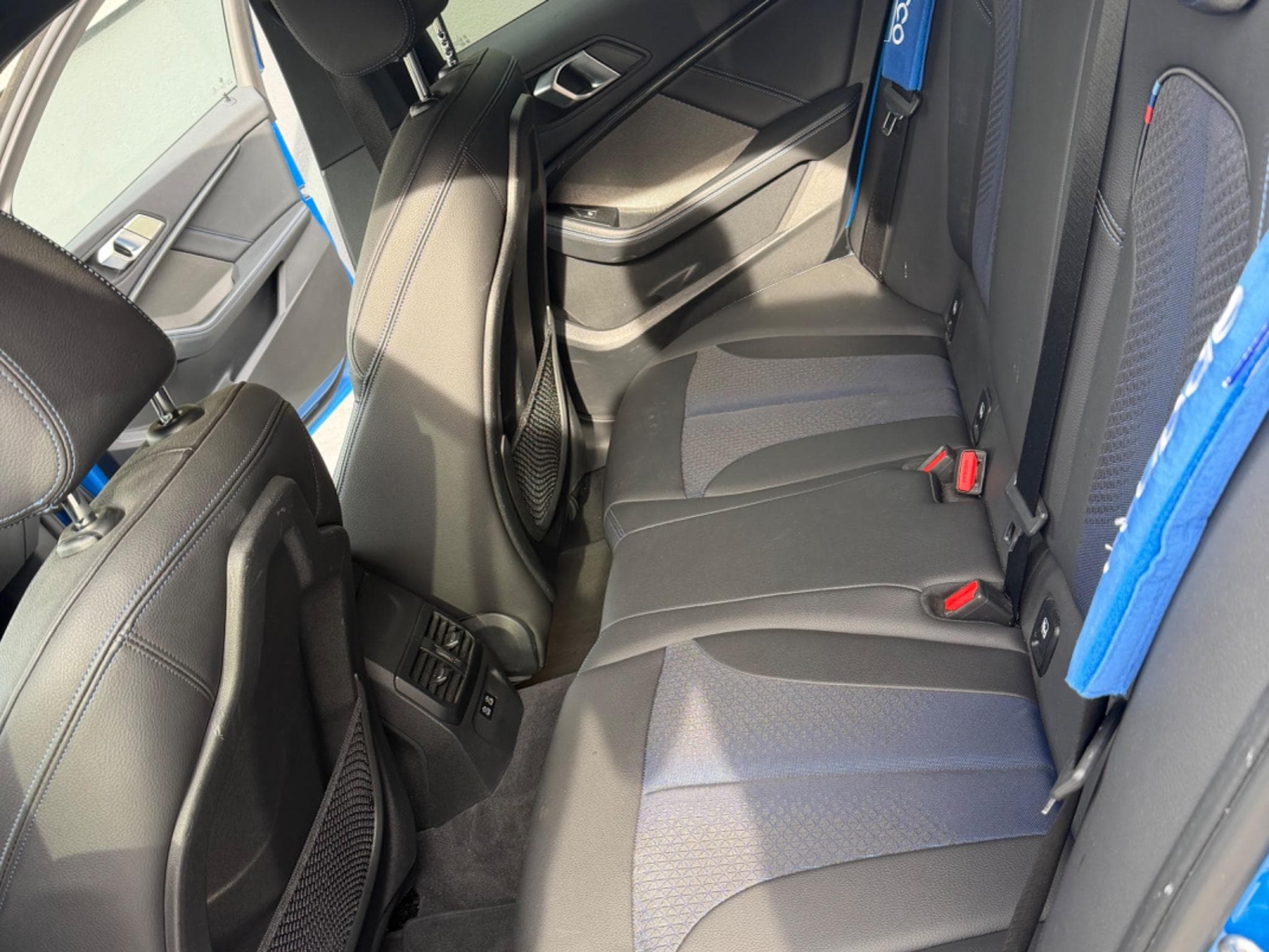 BMW 118 118D (2020) - Foto 11