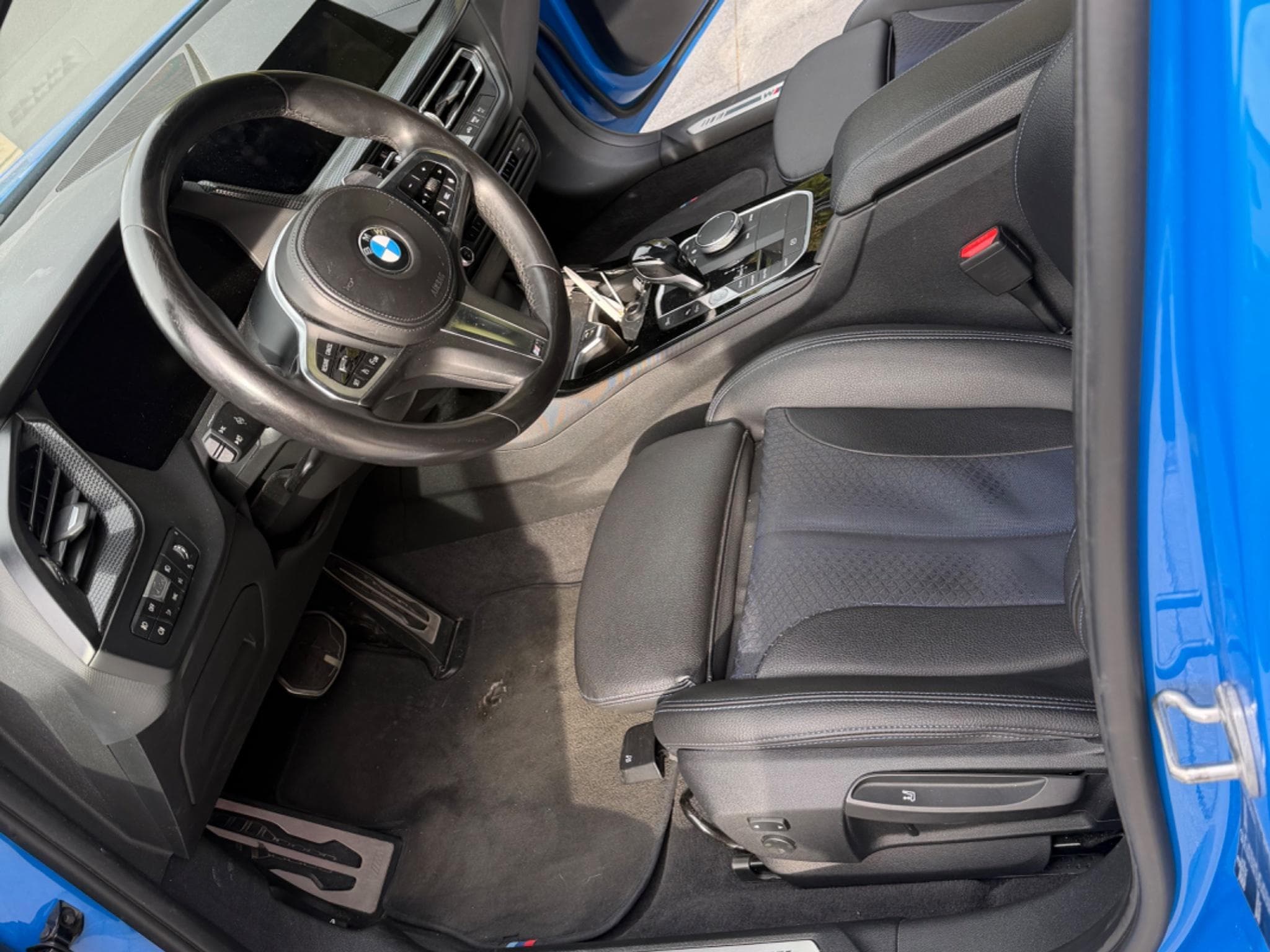 BMW 118 118D (2020) - Foto 12