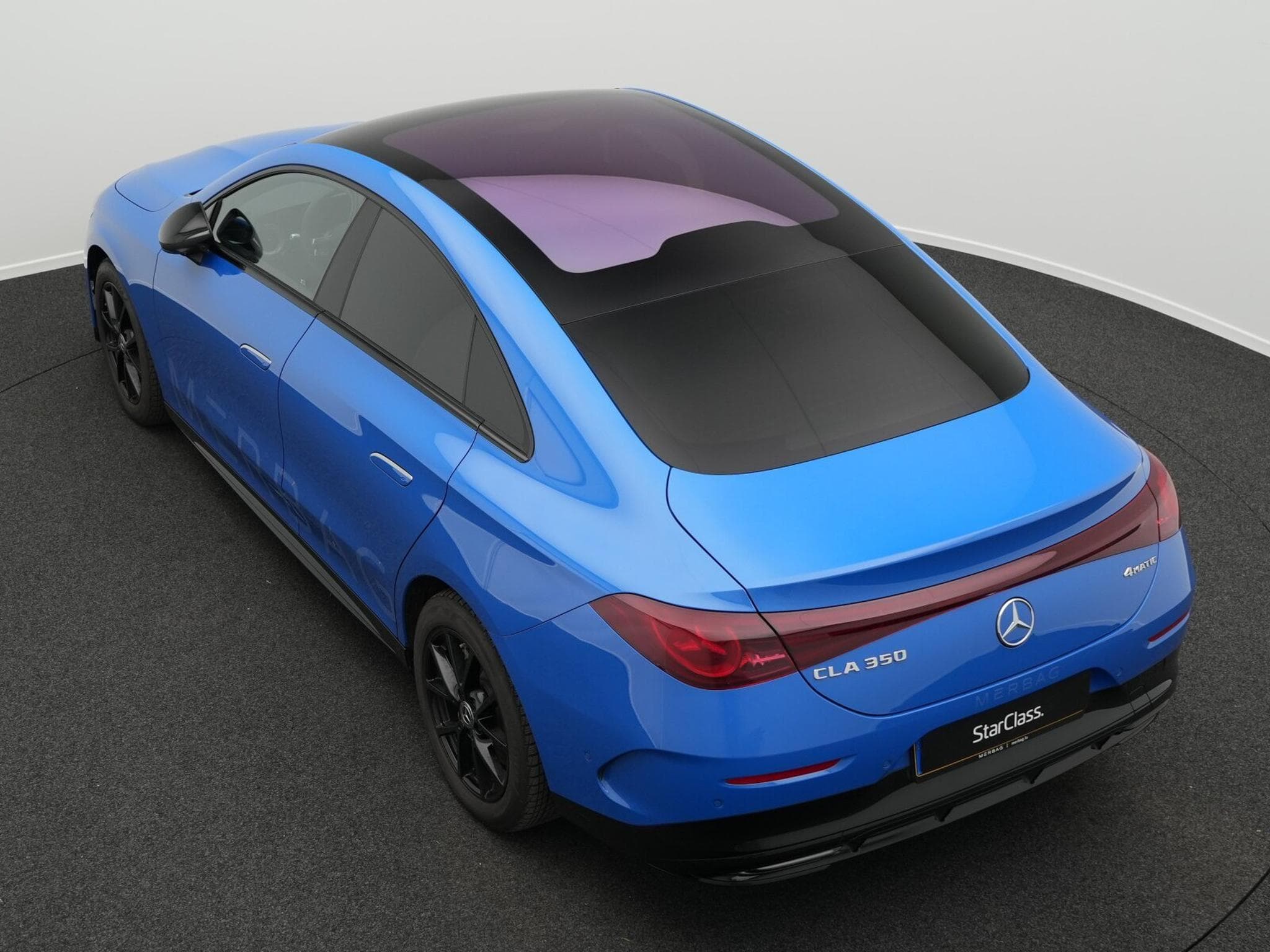 Mercedes CLA 350 4MATIC AMG-Line mit EQ Technologie (2025) - Photo 13