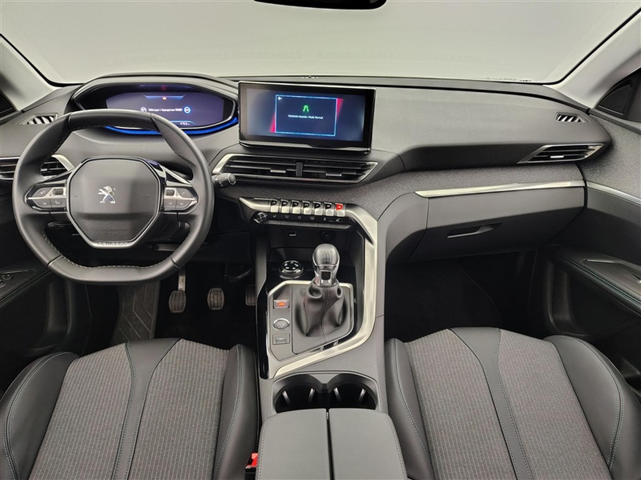 Peugeot 3008 1.2 PureTech Allure Pack (EU6.4) (2023) - Photo 8