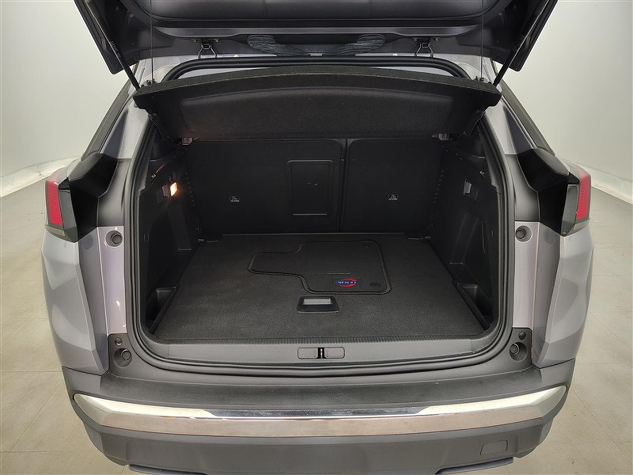 Peugeot 3008 1.2 PureTech Allure Pack (EU6.4) (2023) - Photo 14
