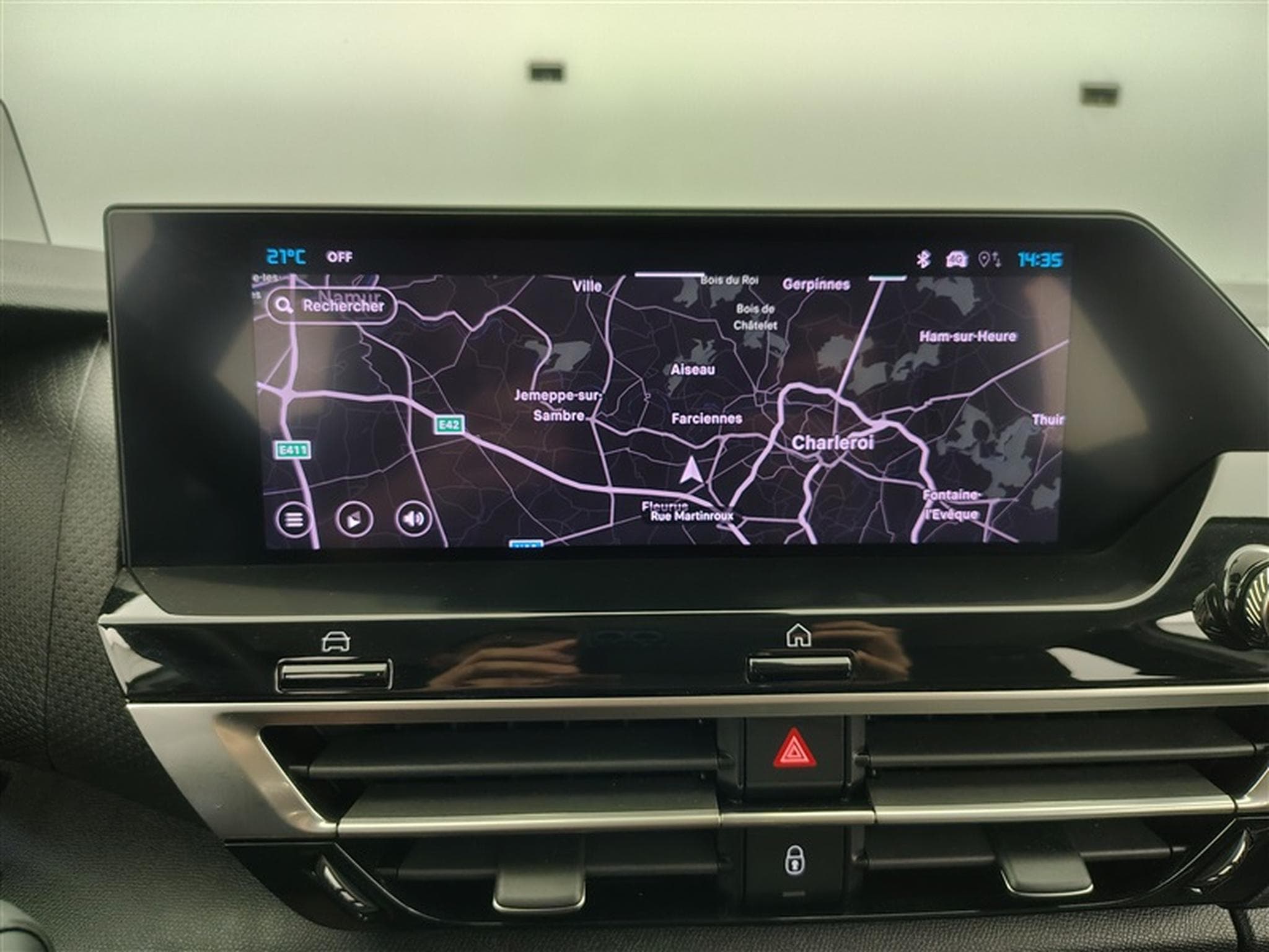 Citroën C4 1.2 PureTech Shine Pack CUIR/NAVI/FULL LED (2023) - Photo 11