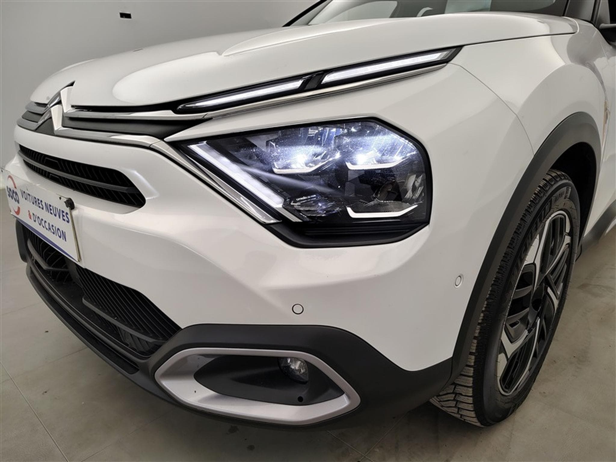 Citroën C4 1.2 PureTech Shine Pack CUIR/NAVI/FULL LED (2023) - Photo 15