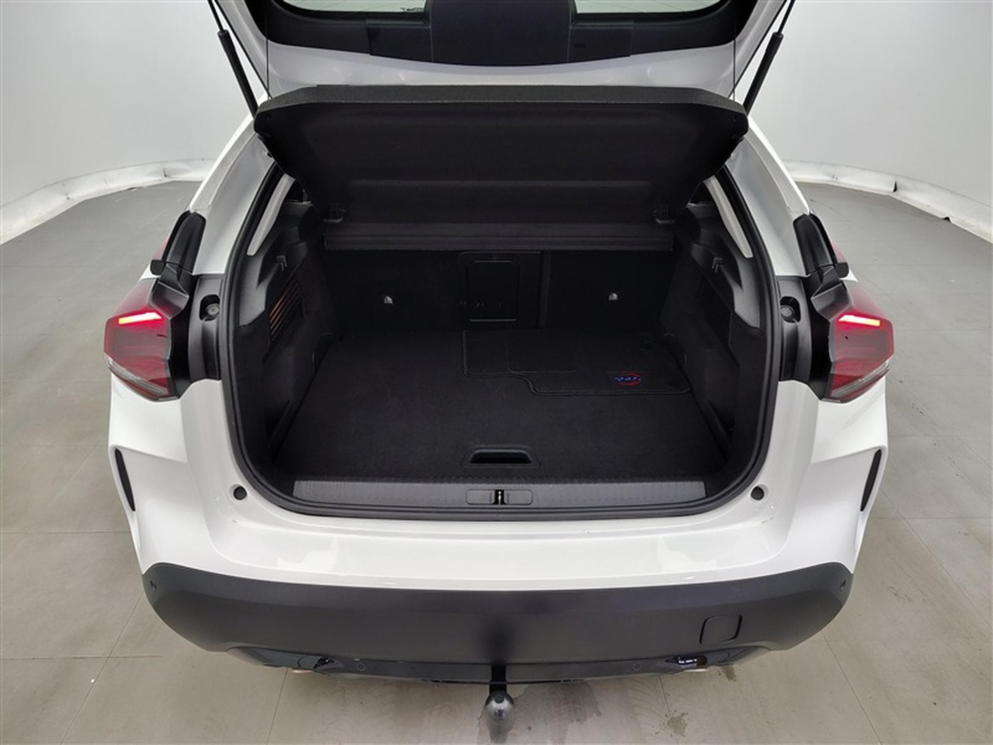 Citroën C4 1.2 PureTech Shine Pack CUIR/NAVI/FULL LED (2023) - Photo 14