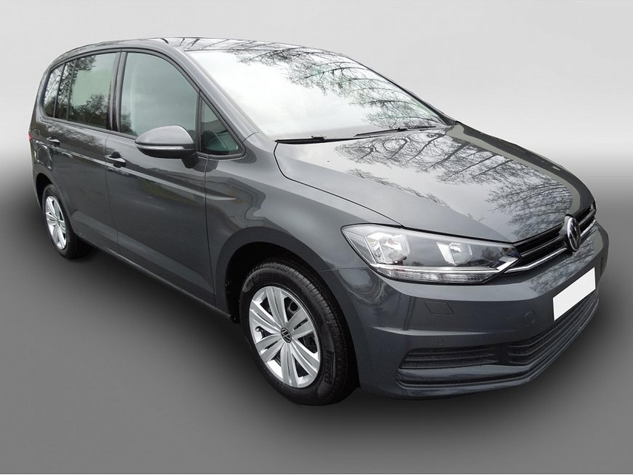 VW Touran (2026) - Photo 1