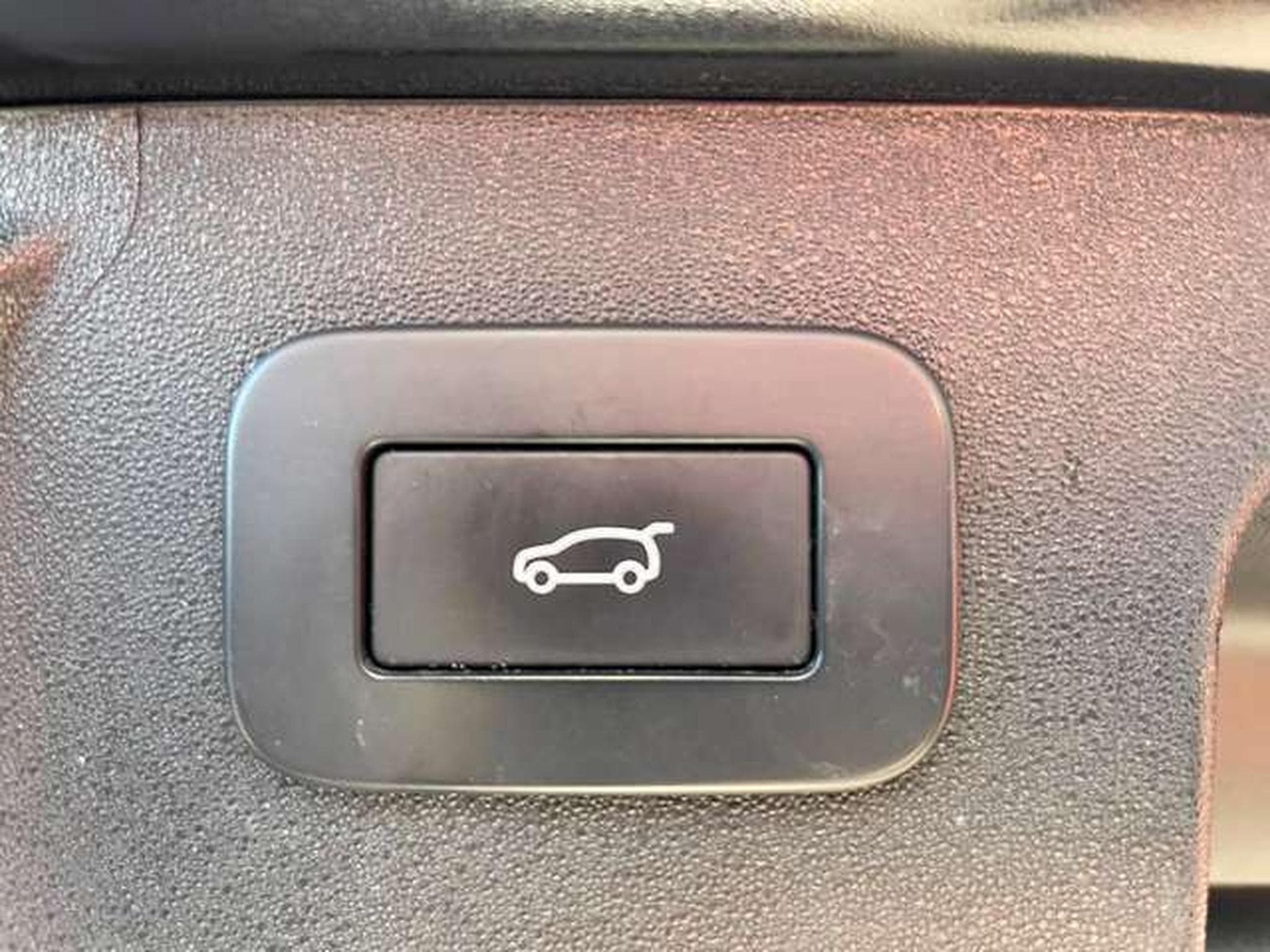 Land-Rover Discovery Sport Discovery Sport D165 S AWD Auto. (2023) - Photo 23