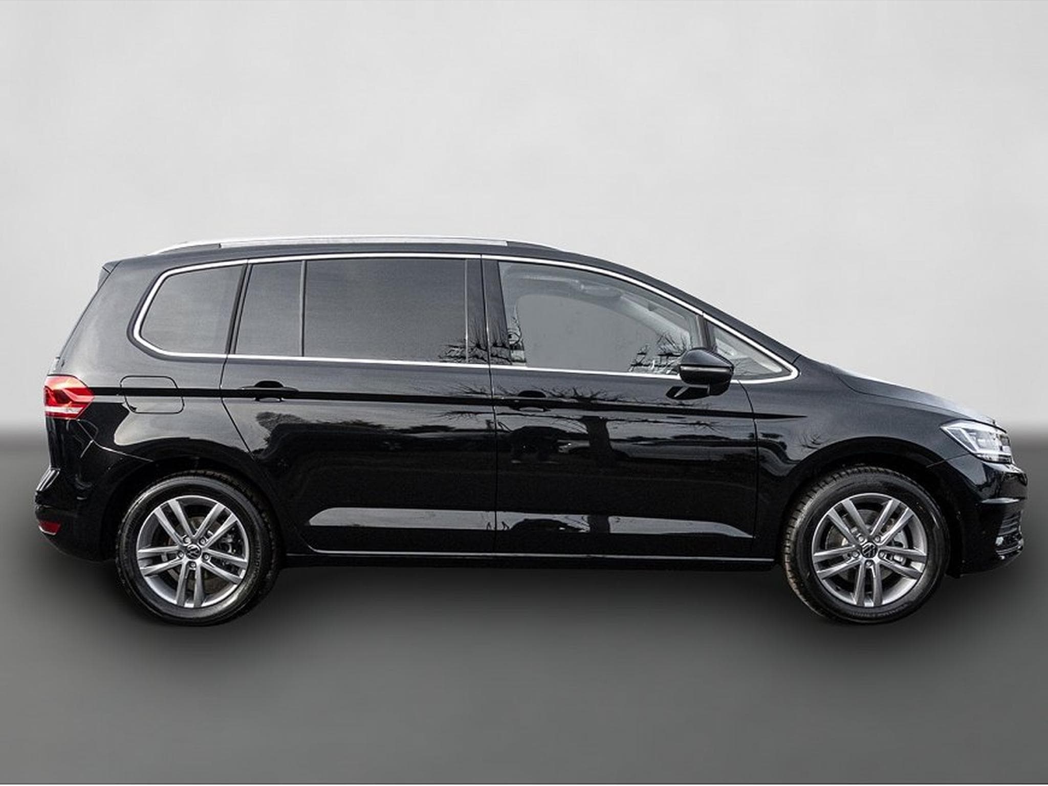 VW Touran (2026) - Photo 4