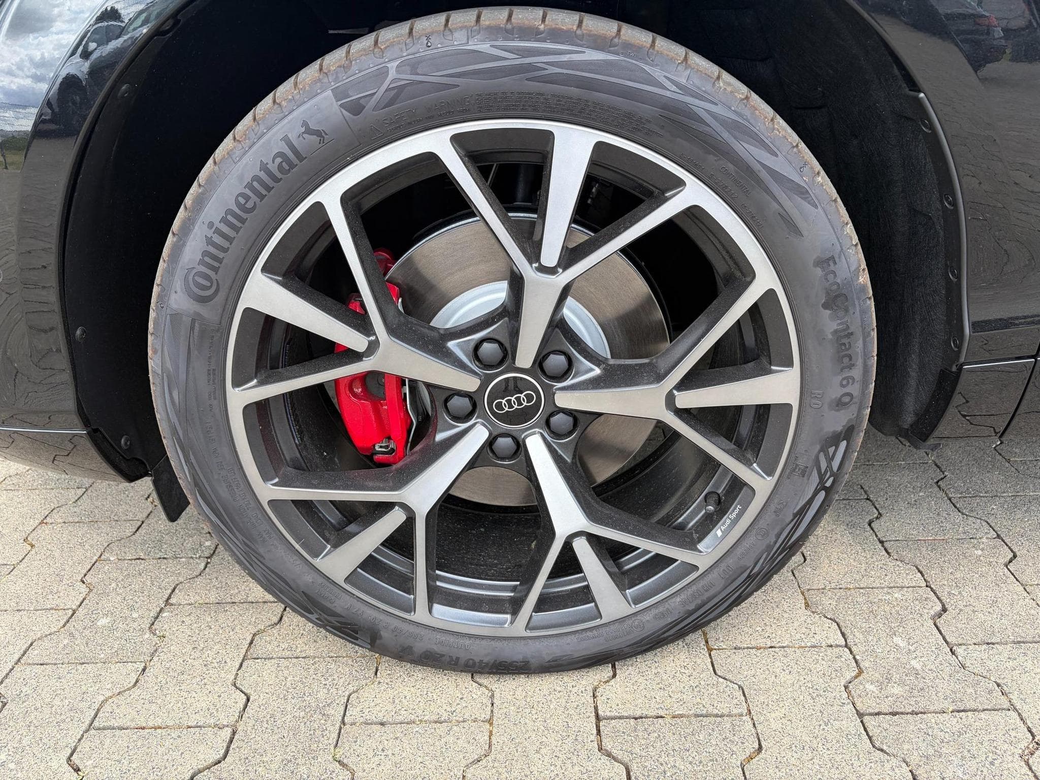 Audi Q3 Basis (2026) - Photo 6