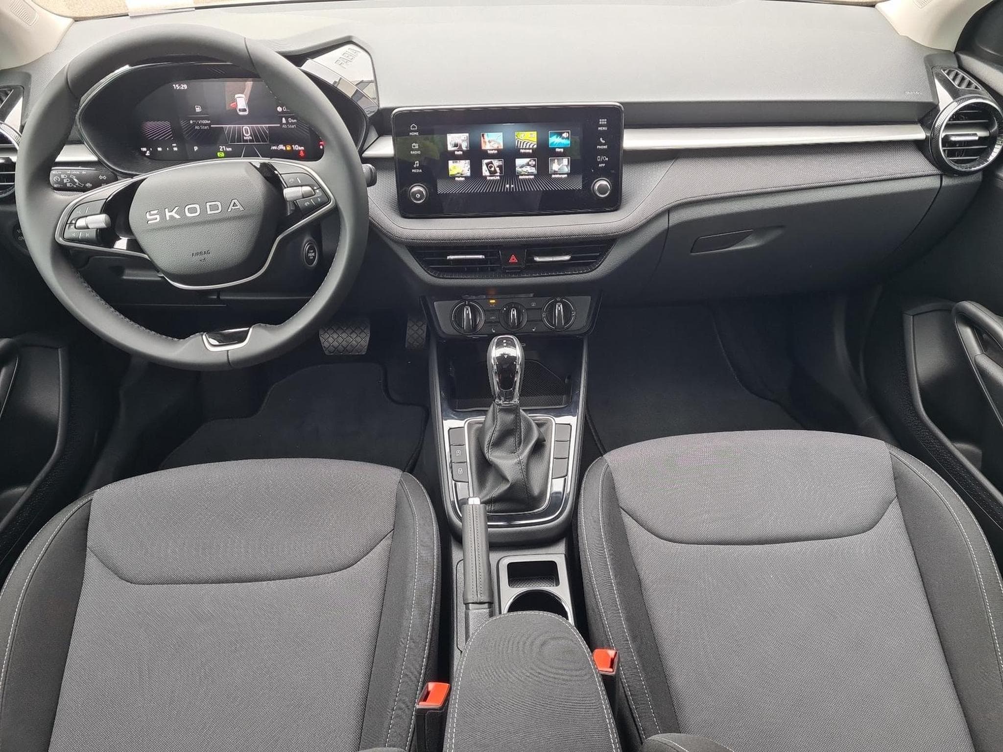 Skoda Fabia Selection (2026) - Photo 24