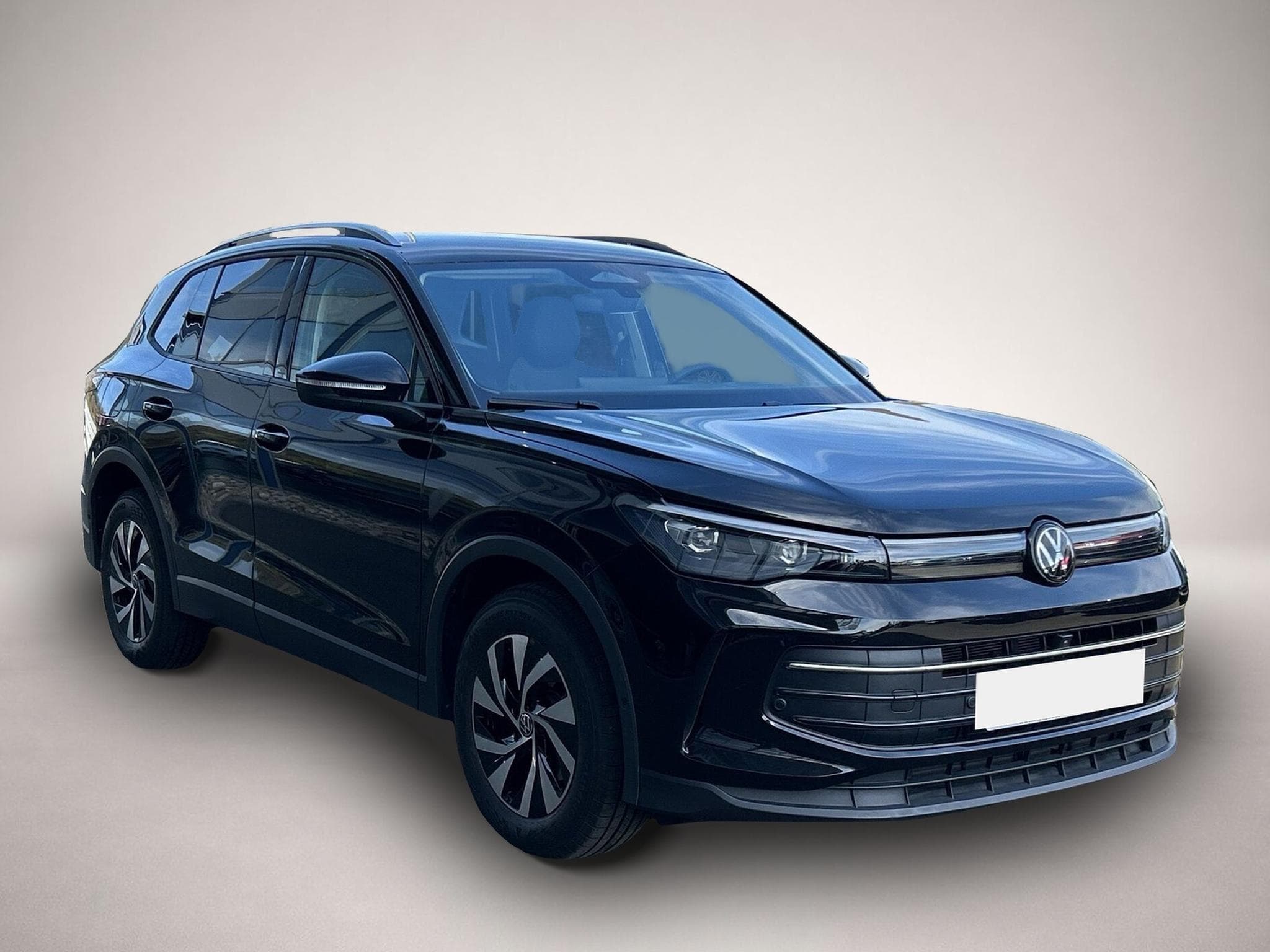 VW Tiguan (2025) - Photo 2
