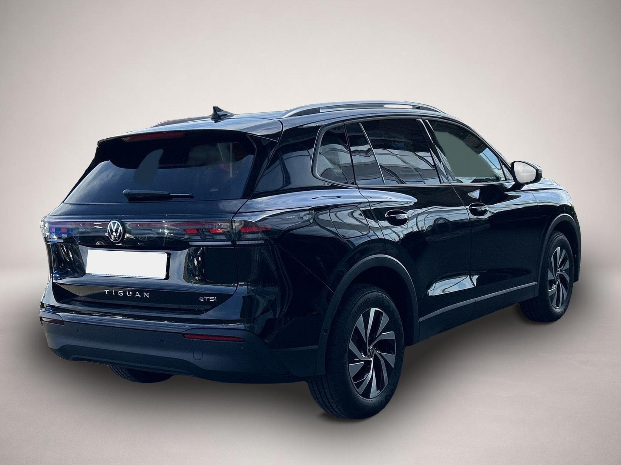 VW Tiguan (2025) - Photo 3