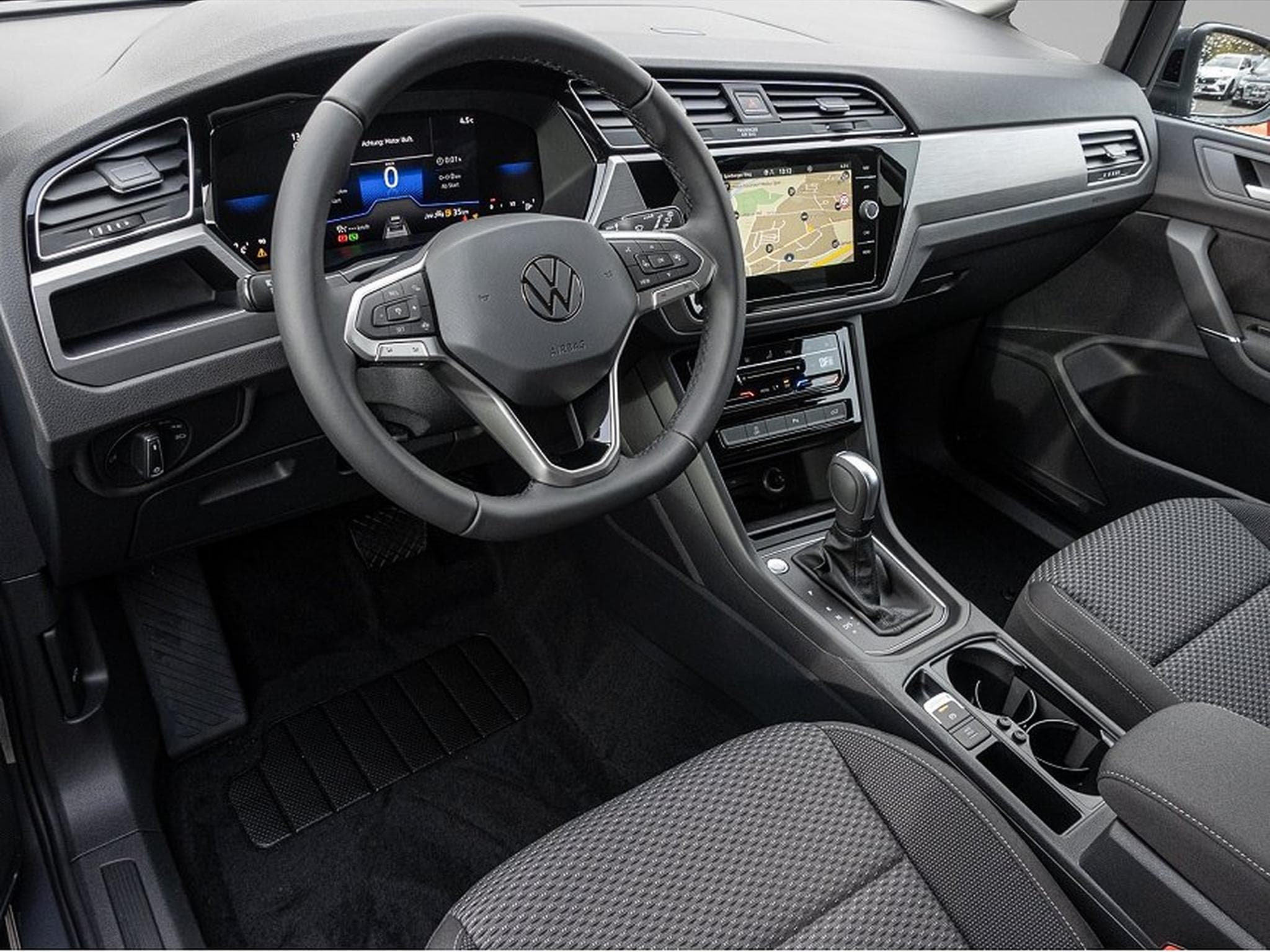 VW Touran (2026) - Foto 7