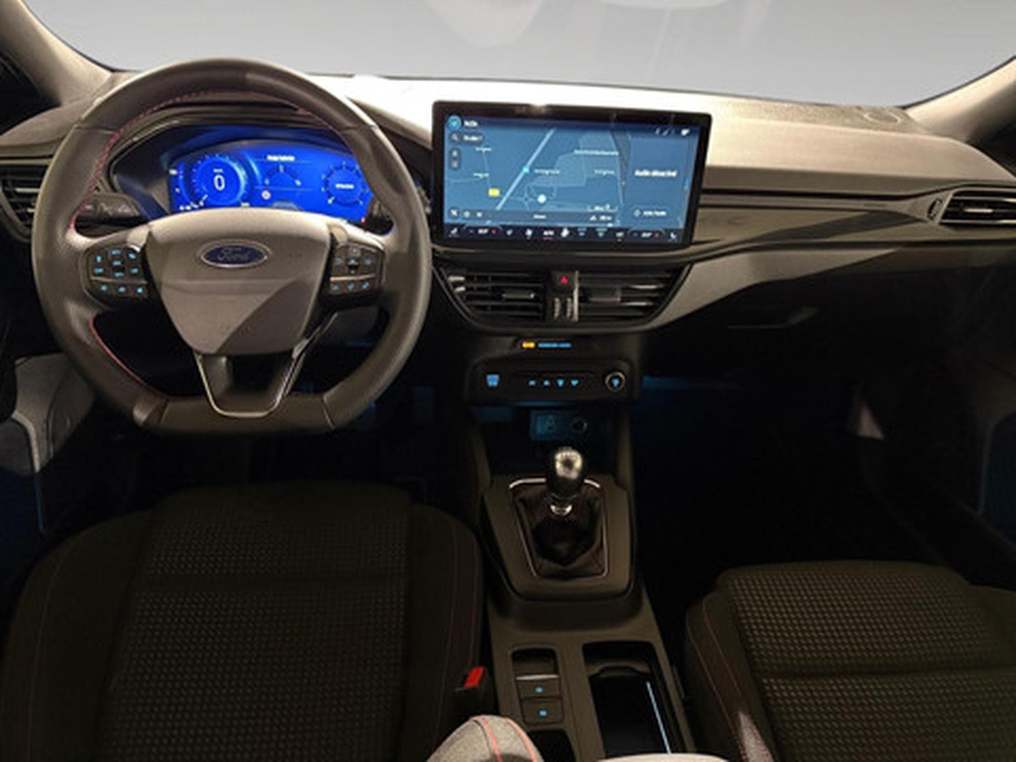 Ford Focus Clipper 1.0i EcoBoost MHEV 92kW ST-Line X (2023) - Photo 5