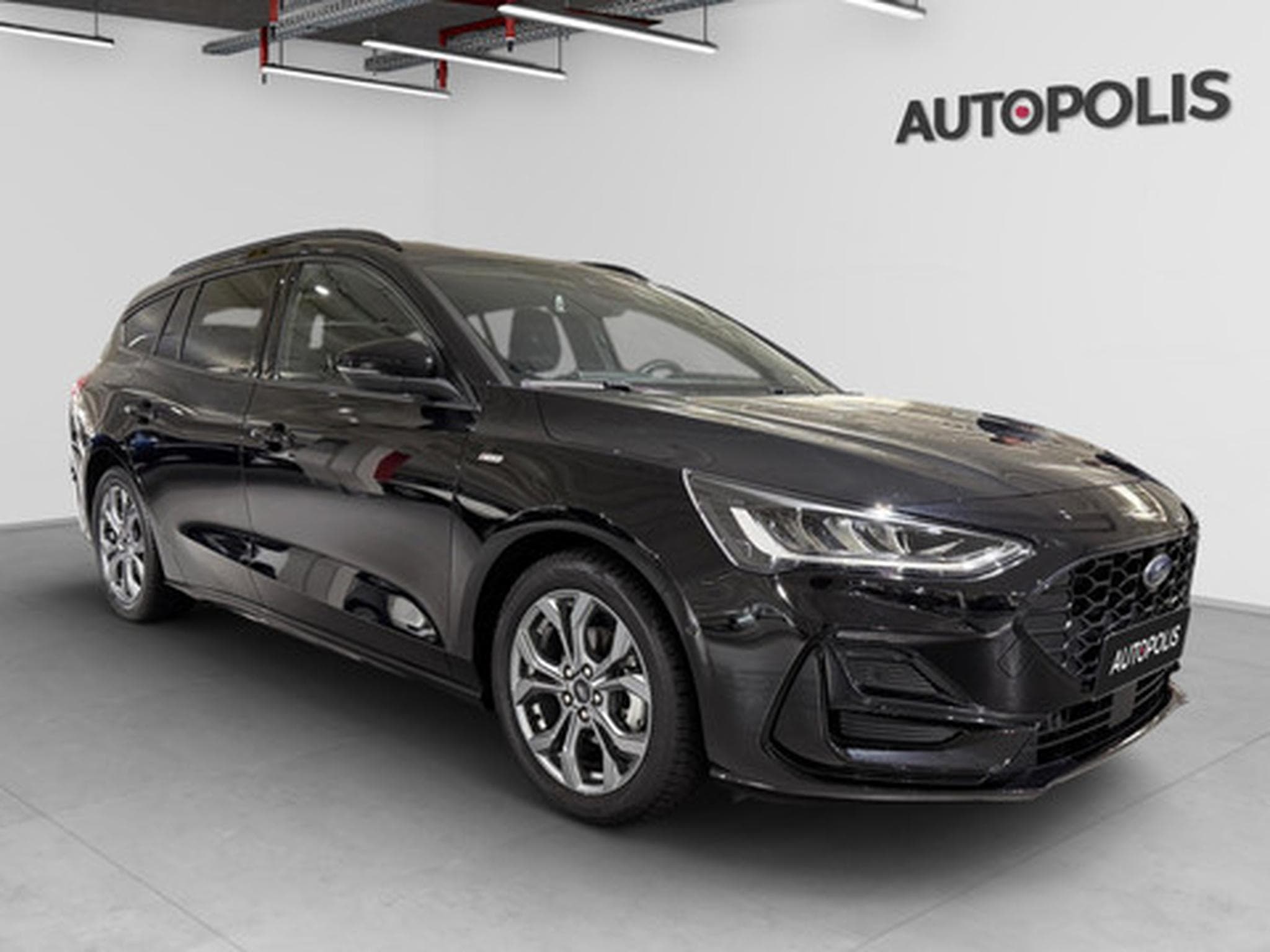 Ford Focus Clipper 1.0i EcoBoost MHEV 92kW ST-Line X (2023) - Photo 19