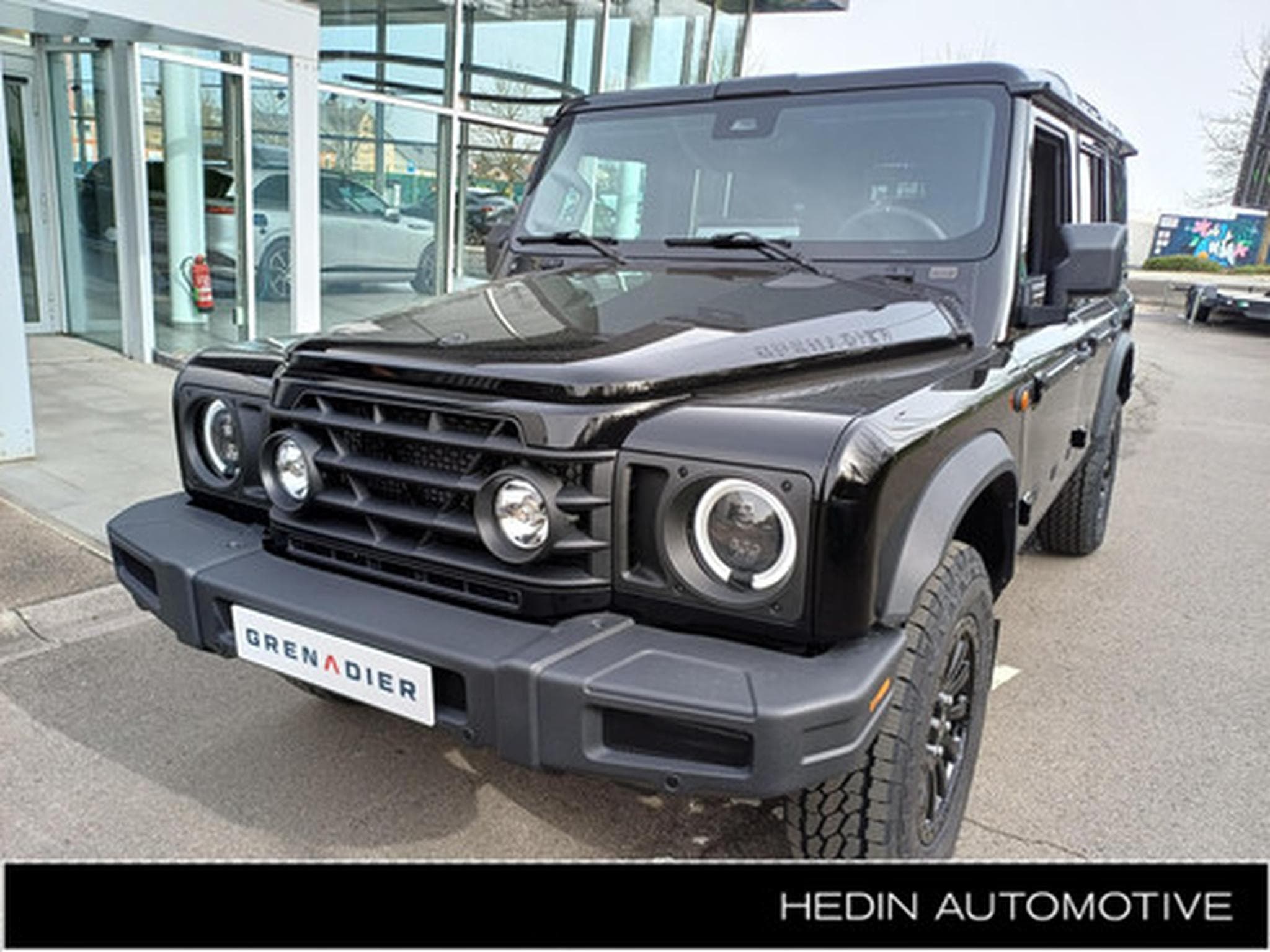 Ineos Grenadier Station Wagon 5 St 3.0L Turbo Petrol BLACK EDITION (2026) - Photo 1