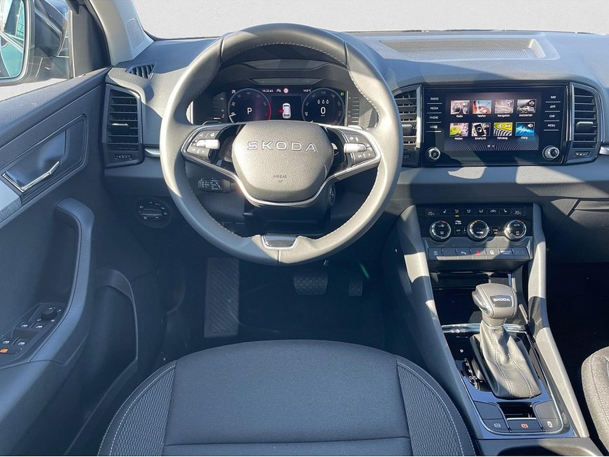 Skoda Karoq (2025) - Photo 9