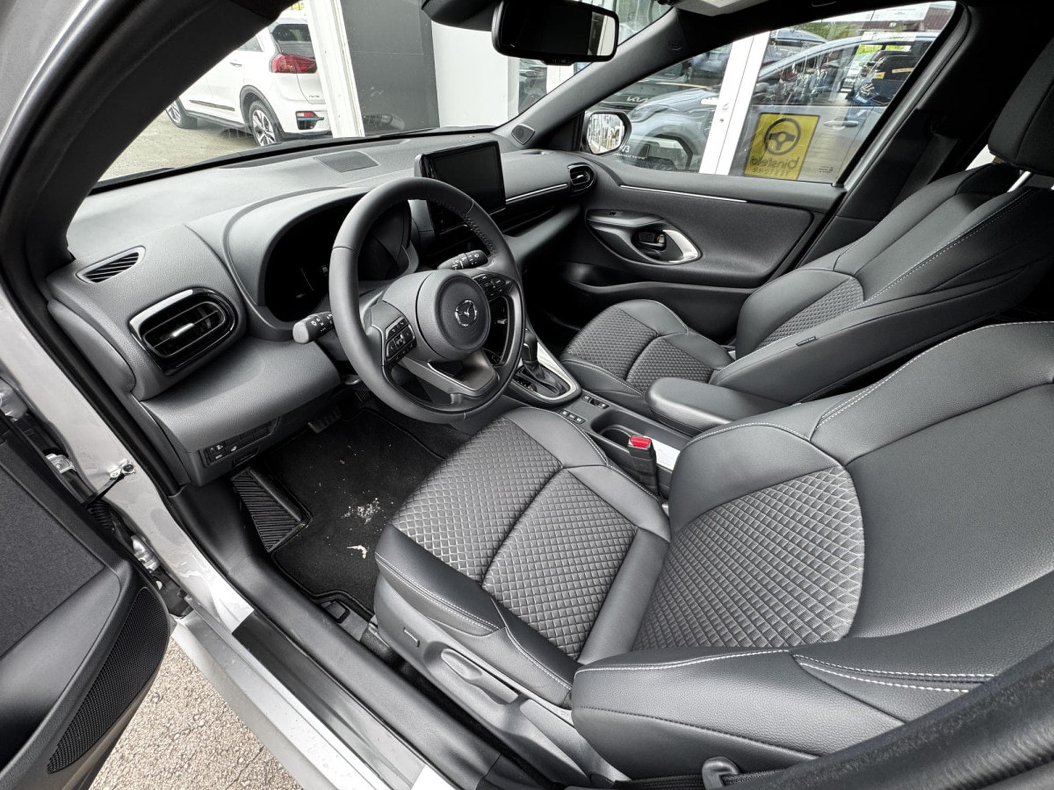 Mazda 2 Homura 1.5L VVT-i 116 ch (2025) - Photo 9