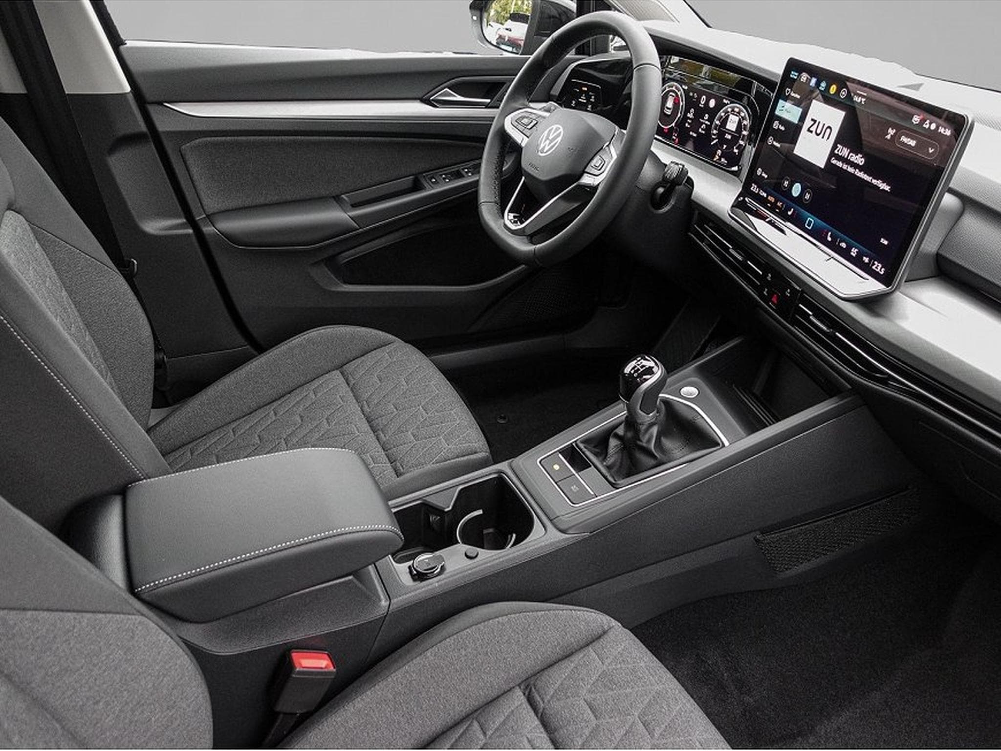 VW Golf (2026) - Photo 6