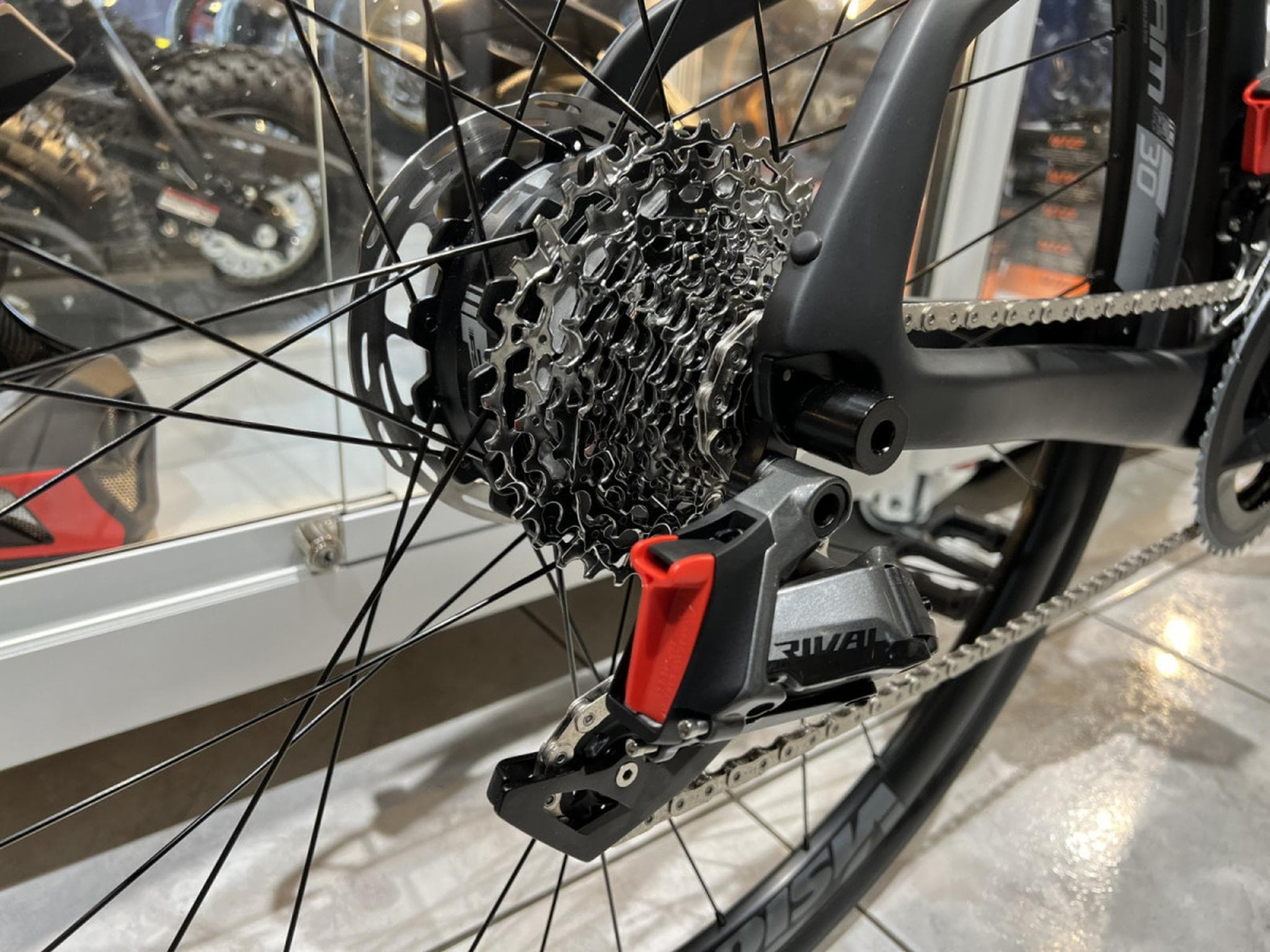 Moser e-Gravel Rival carbon 42Nm Taille S / 250Wh, 36 V. (2026) - Photo 8