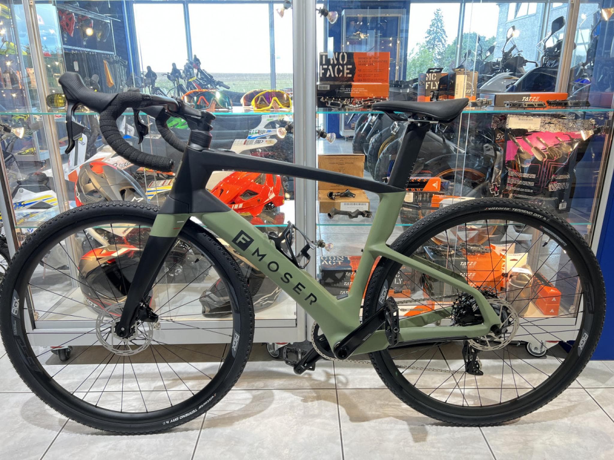 Moser e-Gravel Rival carbon 42Nm Taille M / 250Wh, 36 V. (2026) - Photo 2