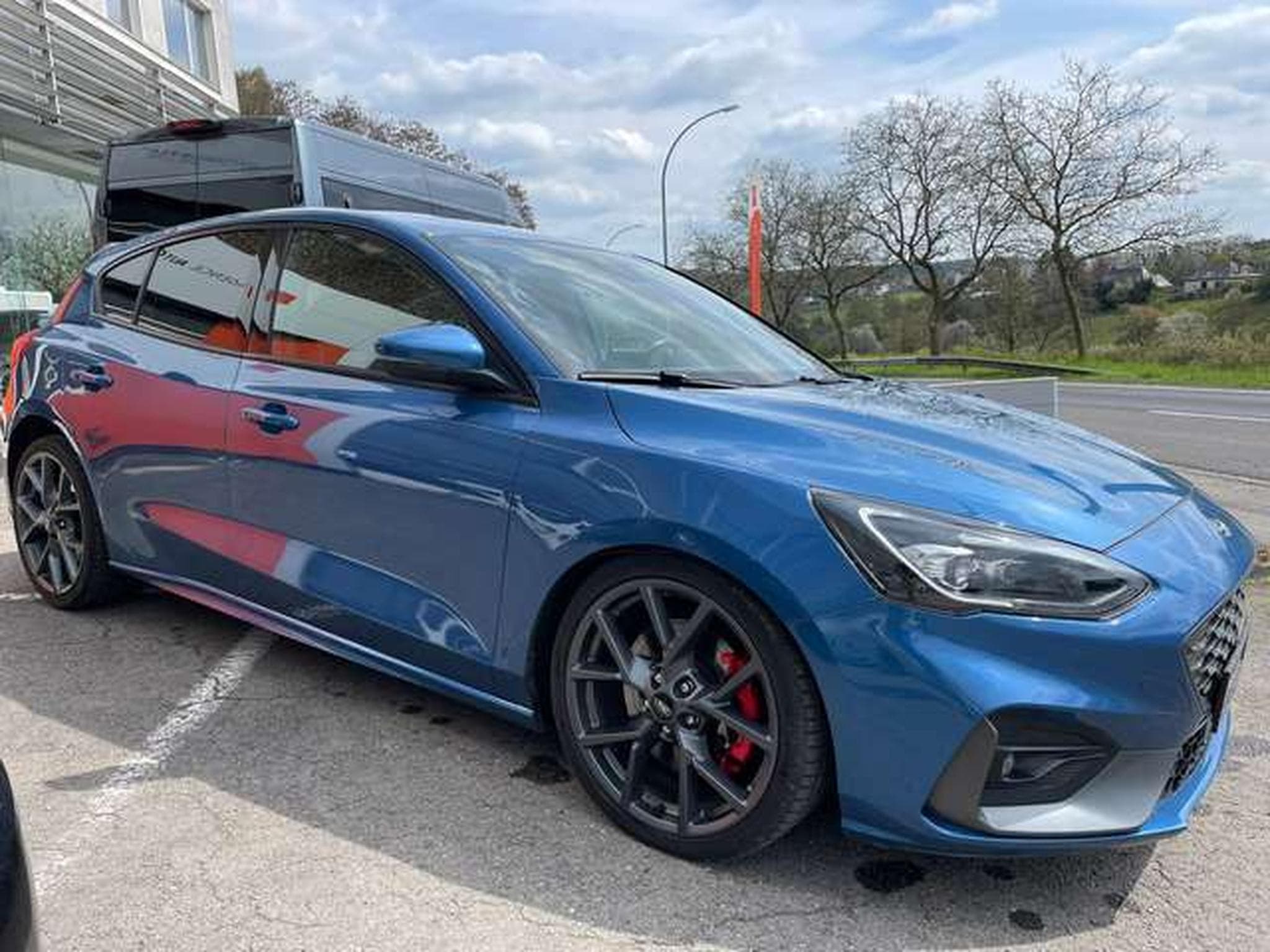 Ford Focus 2.0 EcoBlue ST - JUSQU'A 3 ANS DE GARANTIE (2020) - Photo 4