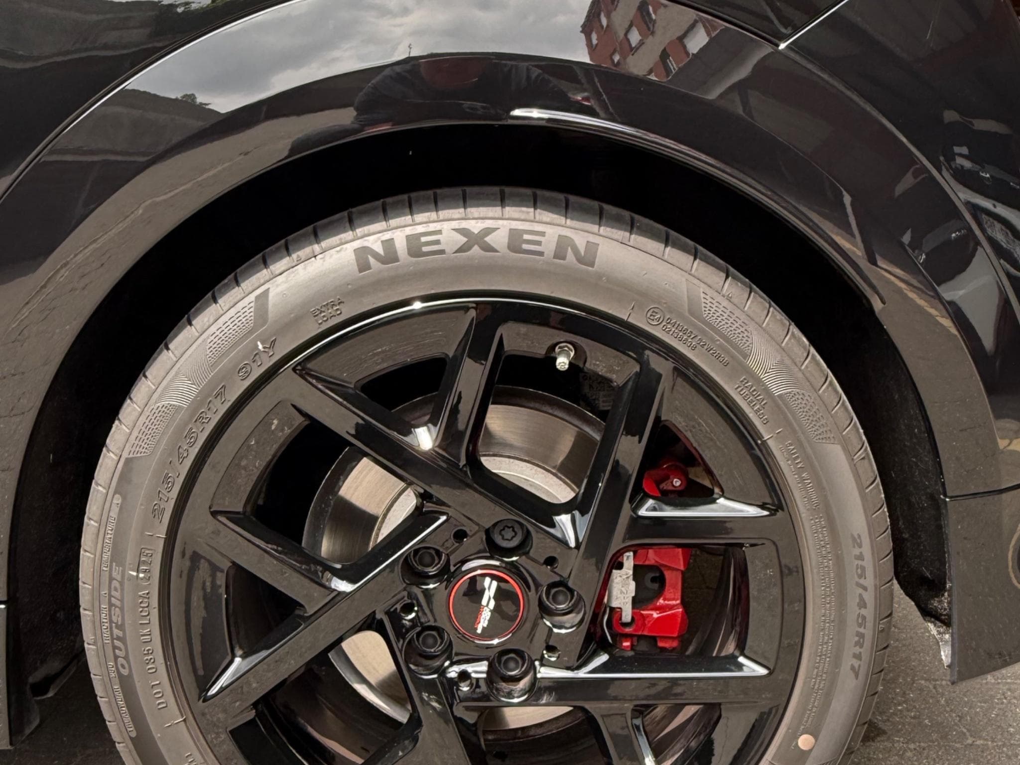 Mini Cooper John Cooper Works (F66) (2025) - Photo 12
