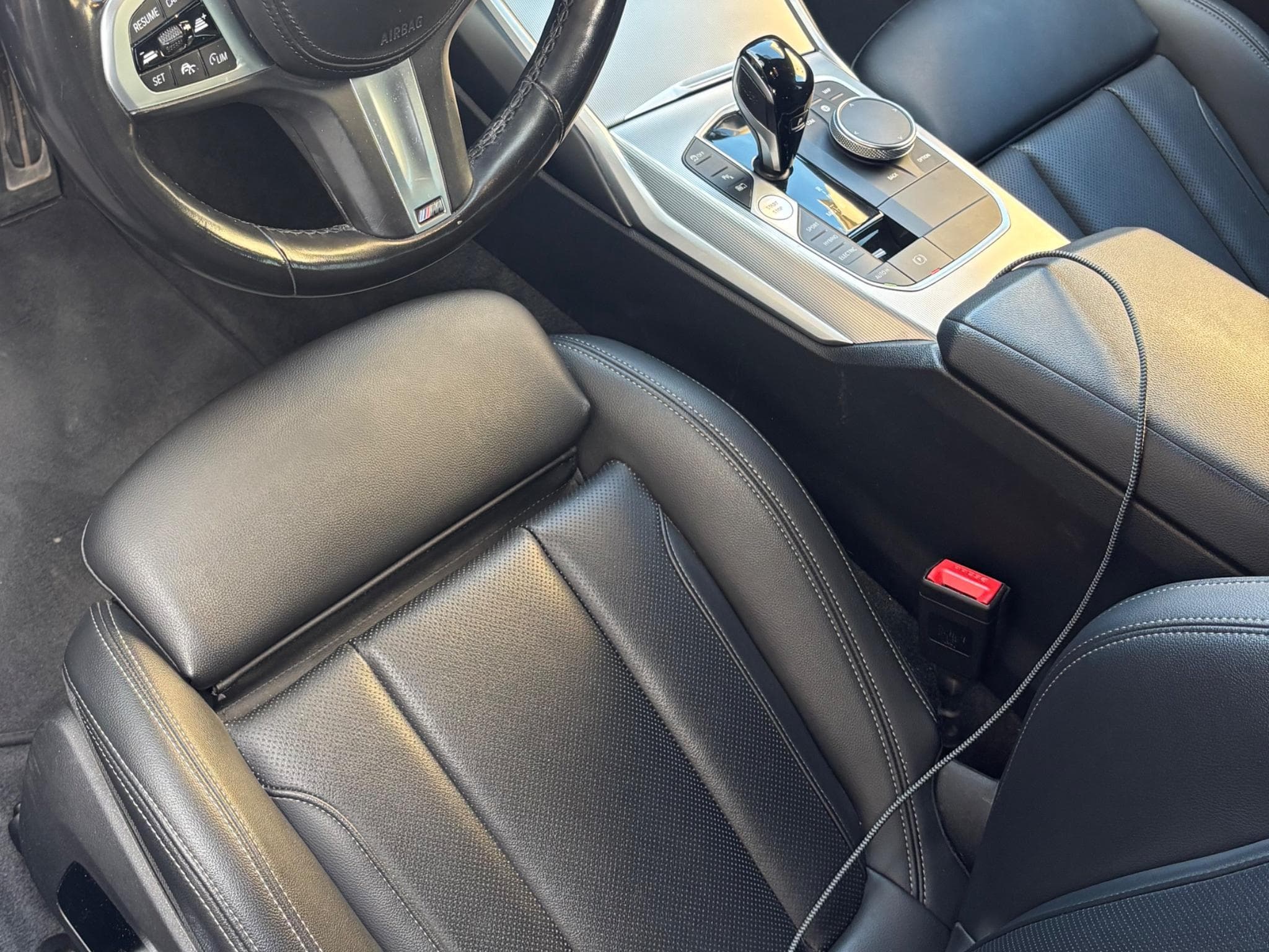 BMW 320 Hybrid (2022) - Photo 4