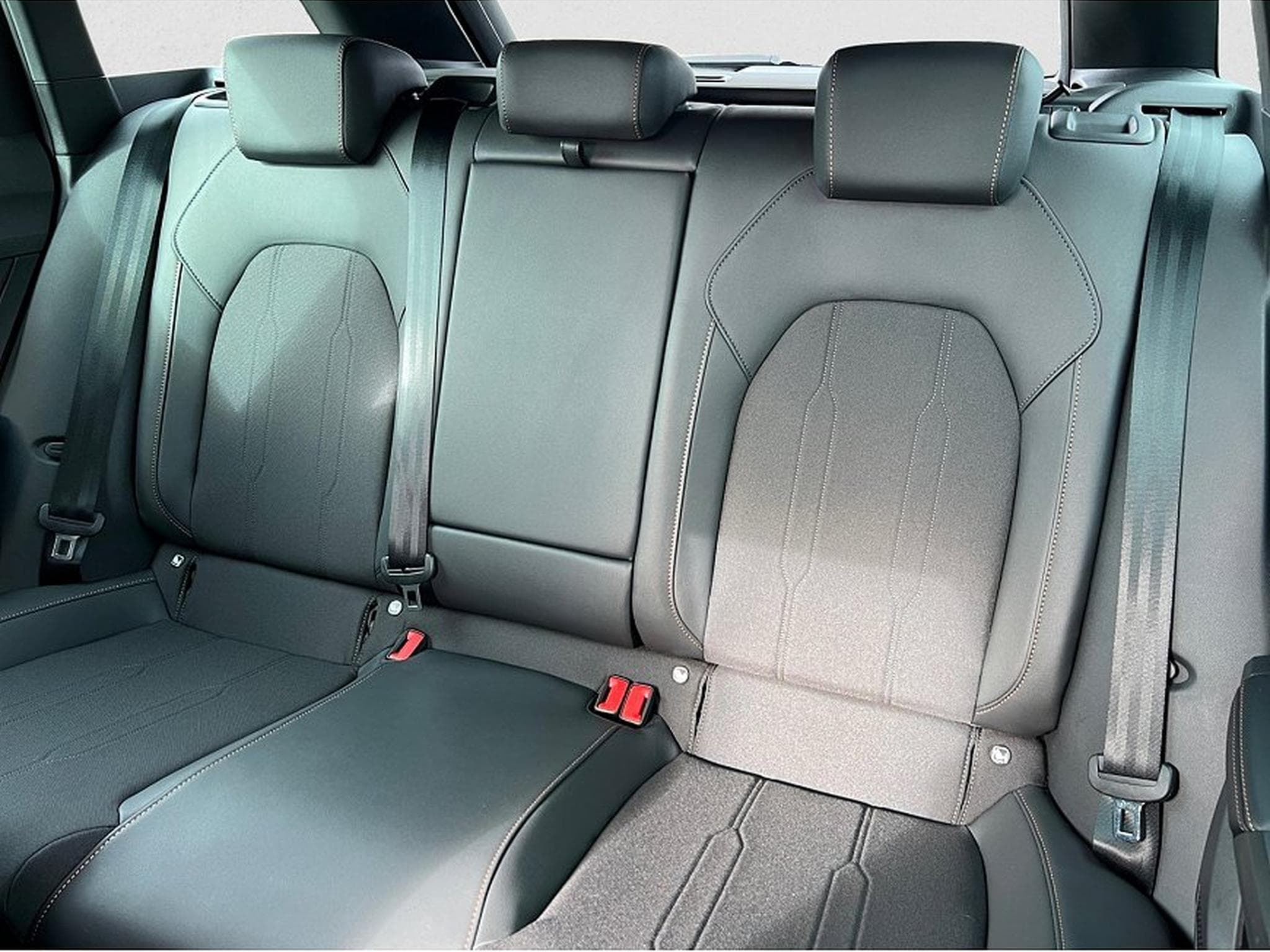 Cupra Leon (2025) - Foto 8